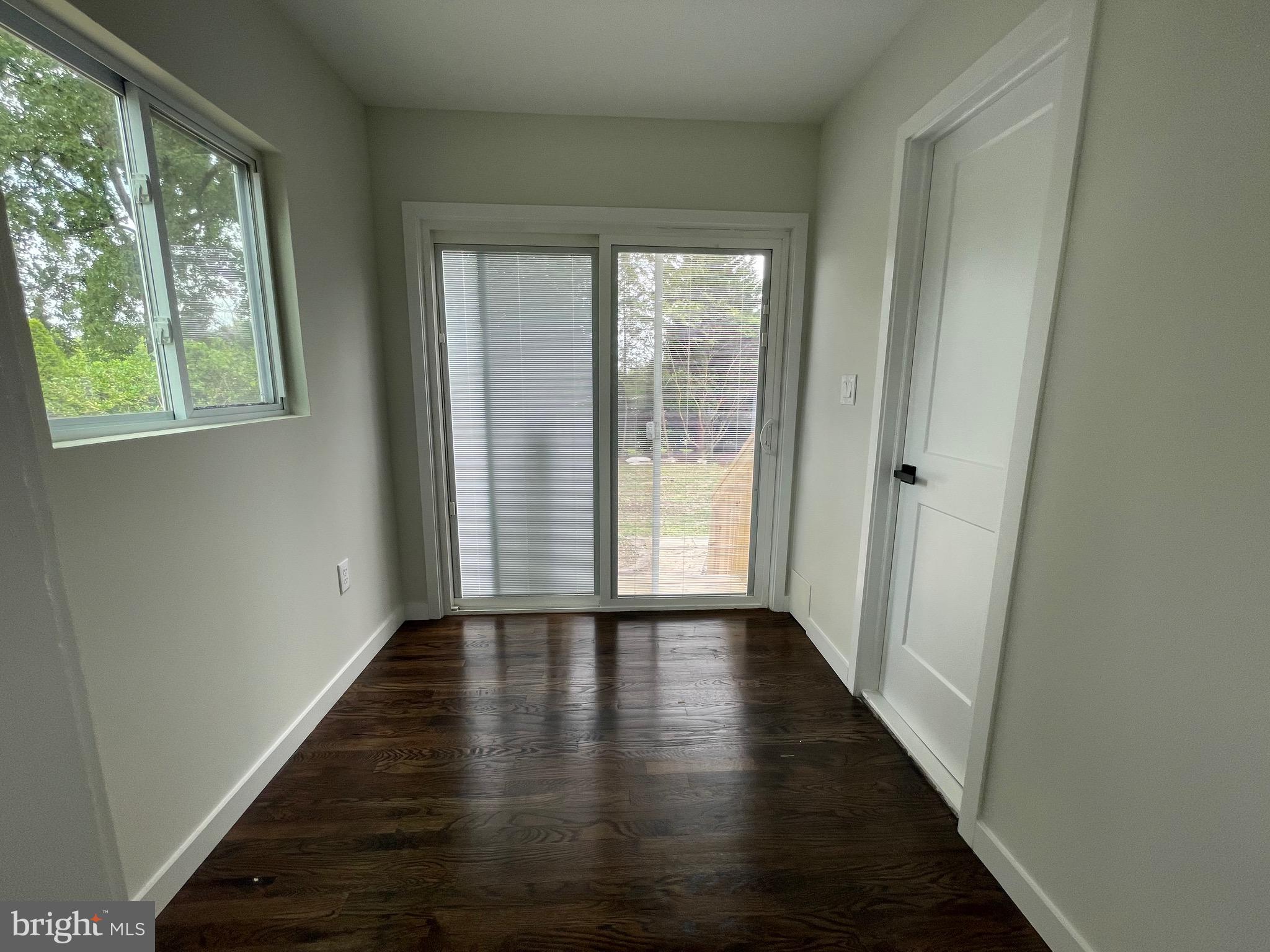 ROCKCREST - Residential