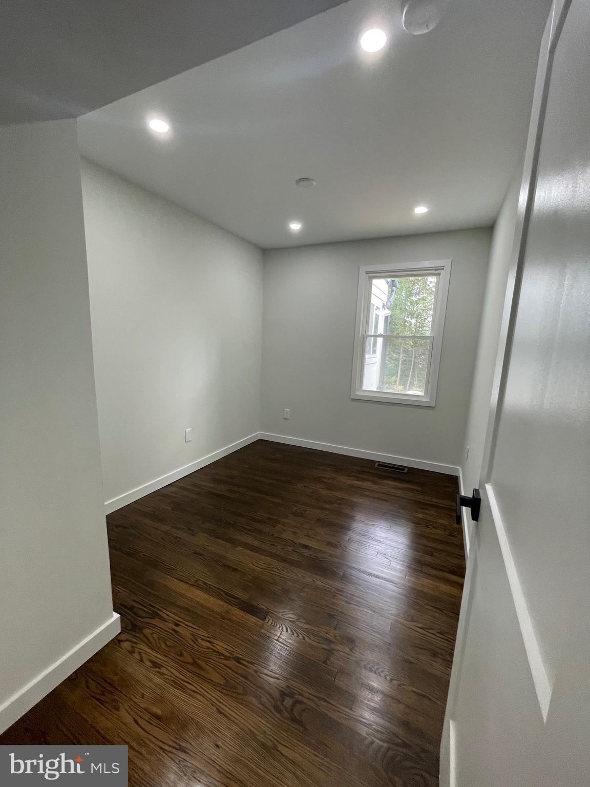 ROCKCREST - Residential