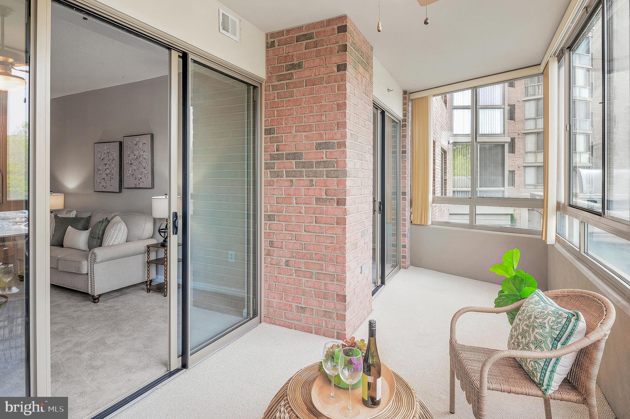 LEISURE WORLD - Residential