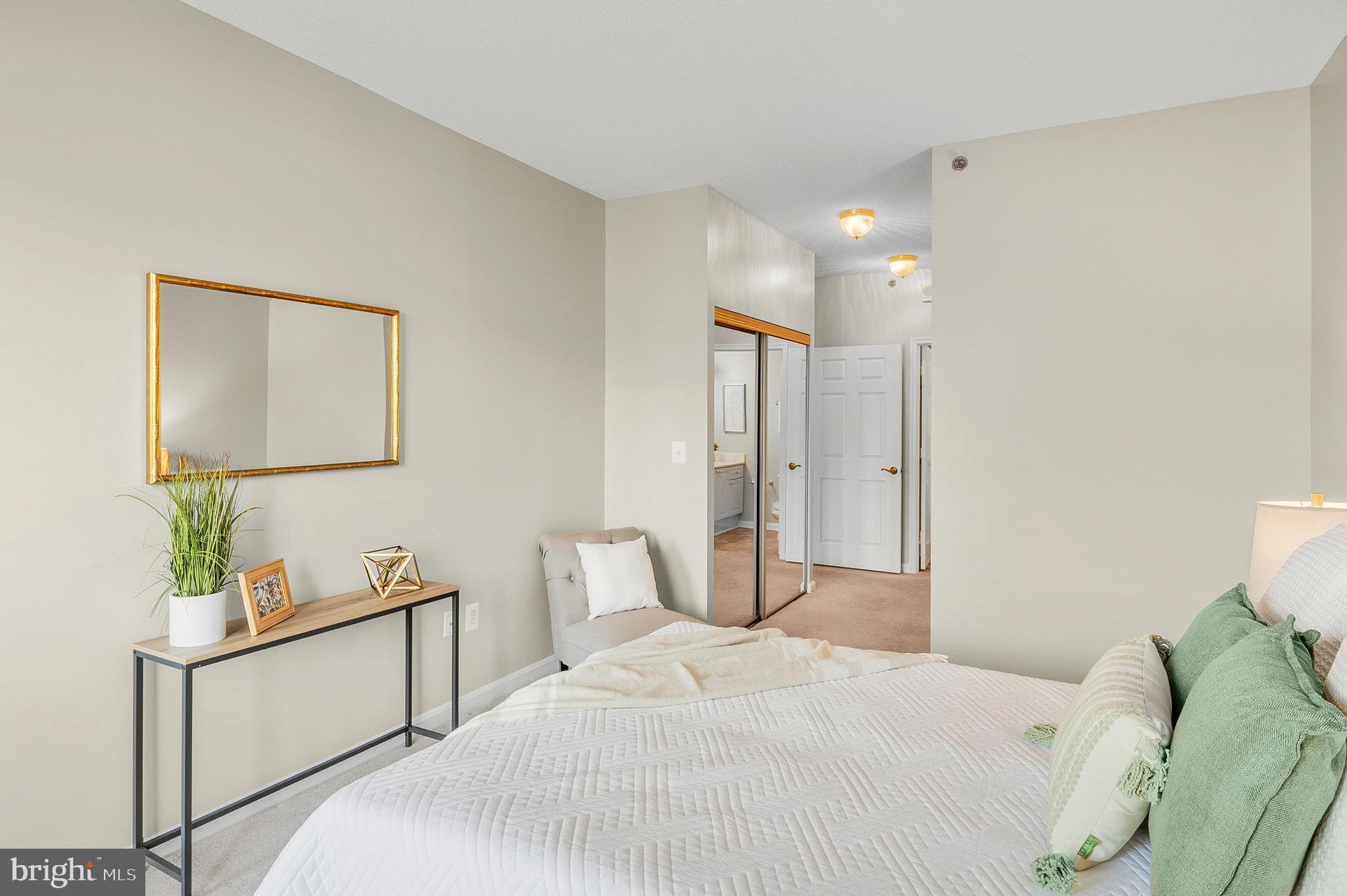 LEISURE WORLD - Residential