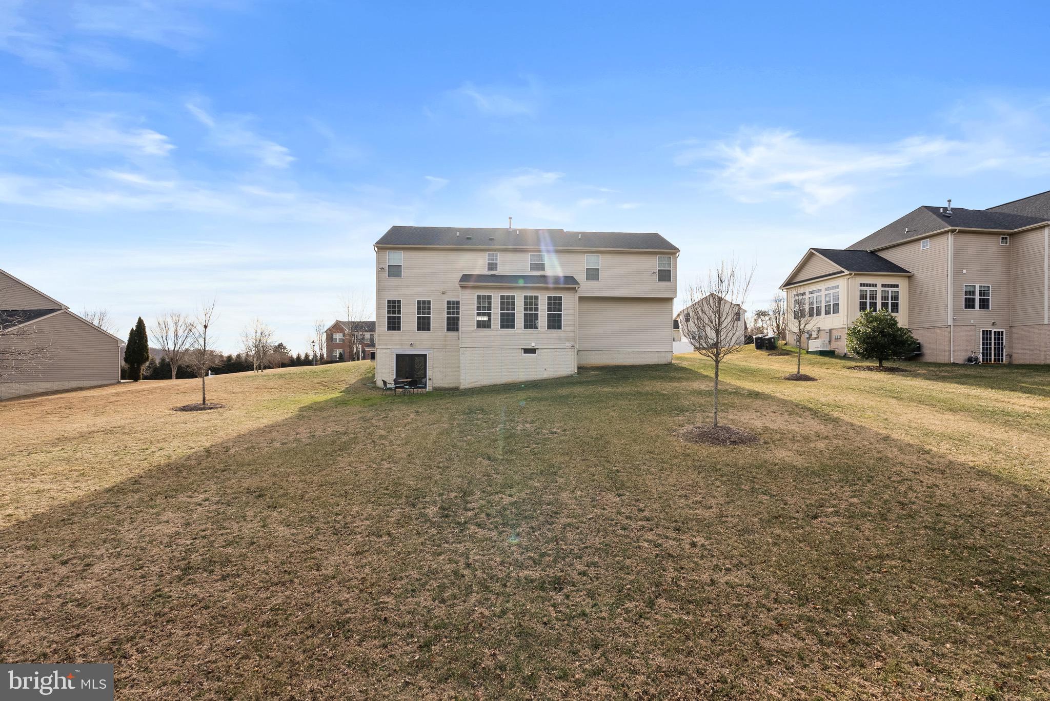 VISTAS AT GALLAHAN - Residential