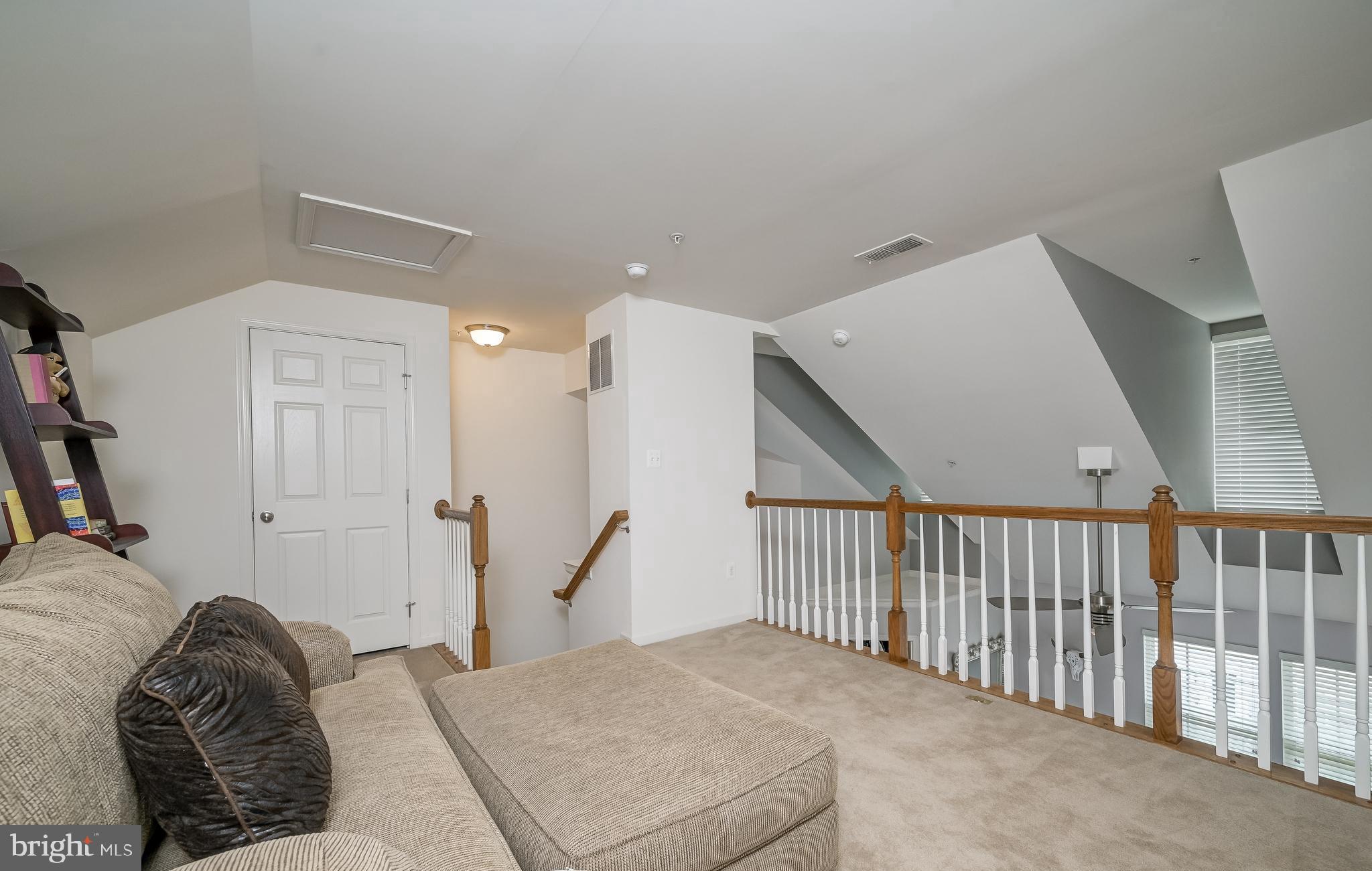 BELMONT STATION - Residential