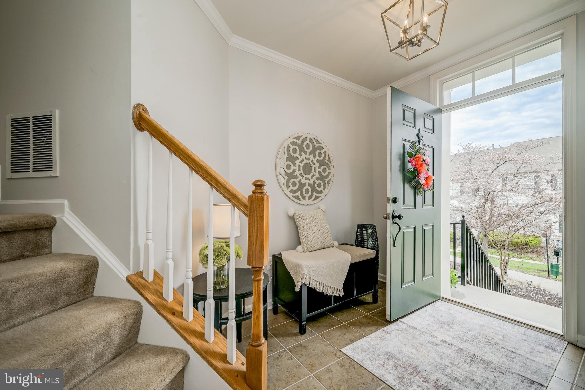 BELMONT STATION - Residential