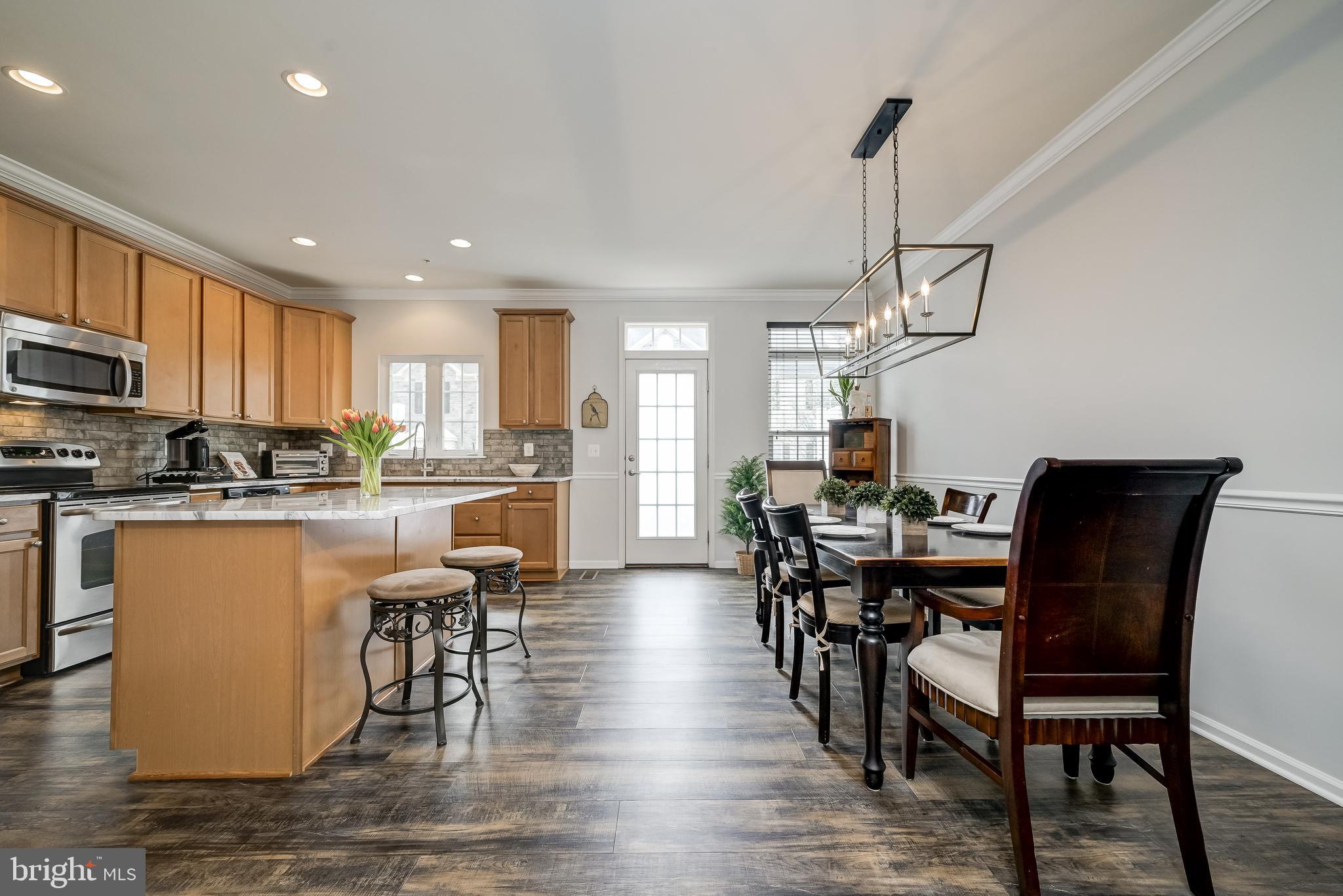 BELMONT STATION - Residential