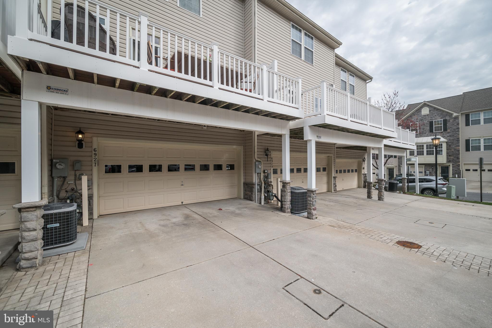 BELMONT STATION - Residential