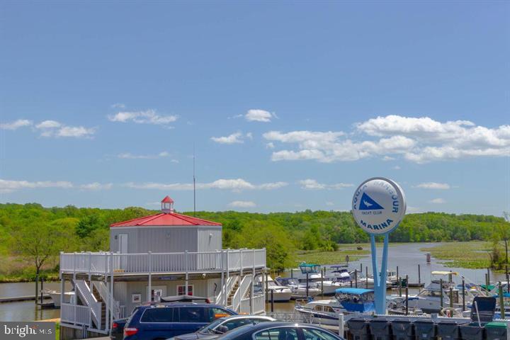 AQUIA HARBOUR - Residential