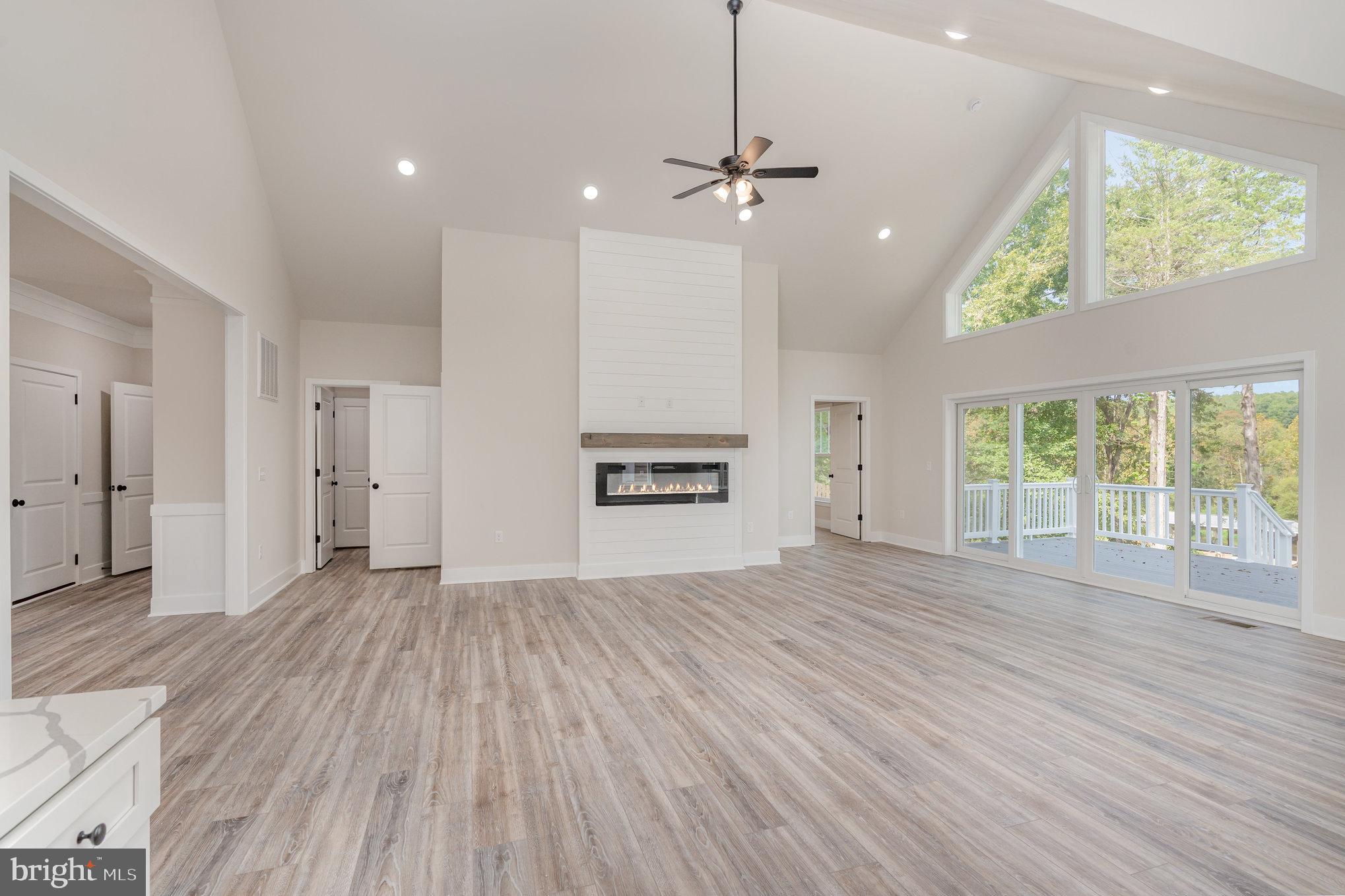AQUIA HARBOUR - Residential