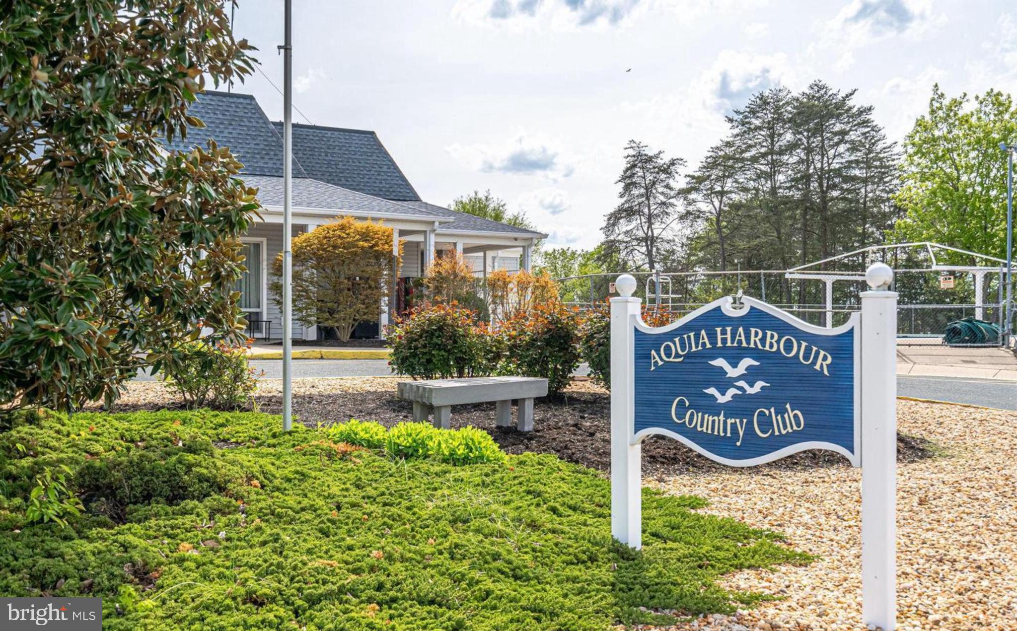 AQUIA HARBOUR - Residential