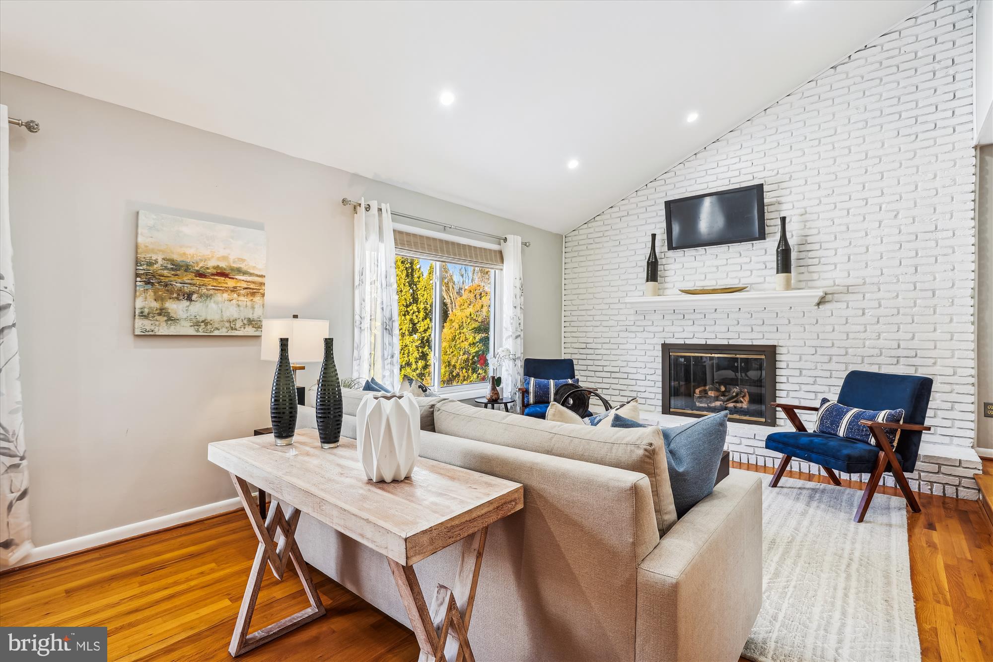 STRATFORD ON THE POTOMAC - Residential