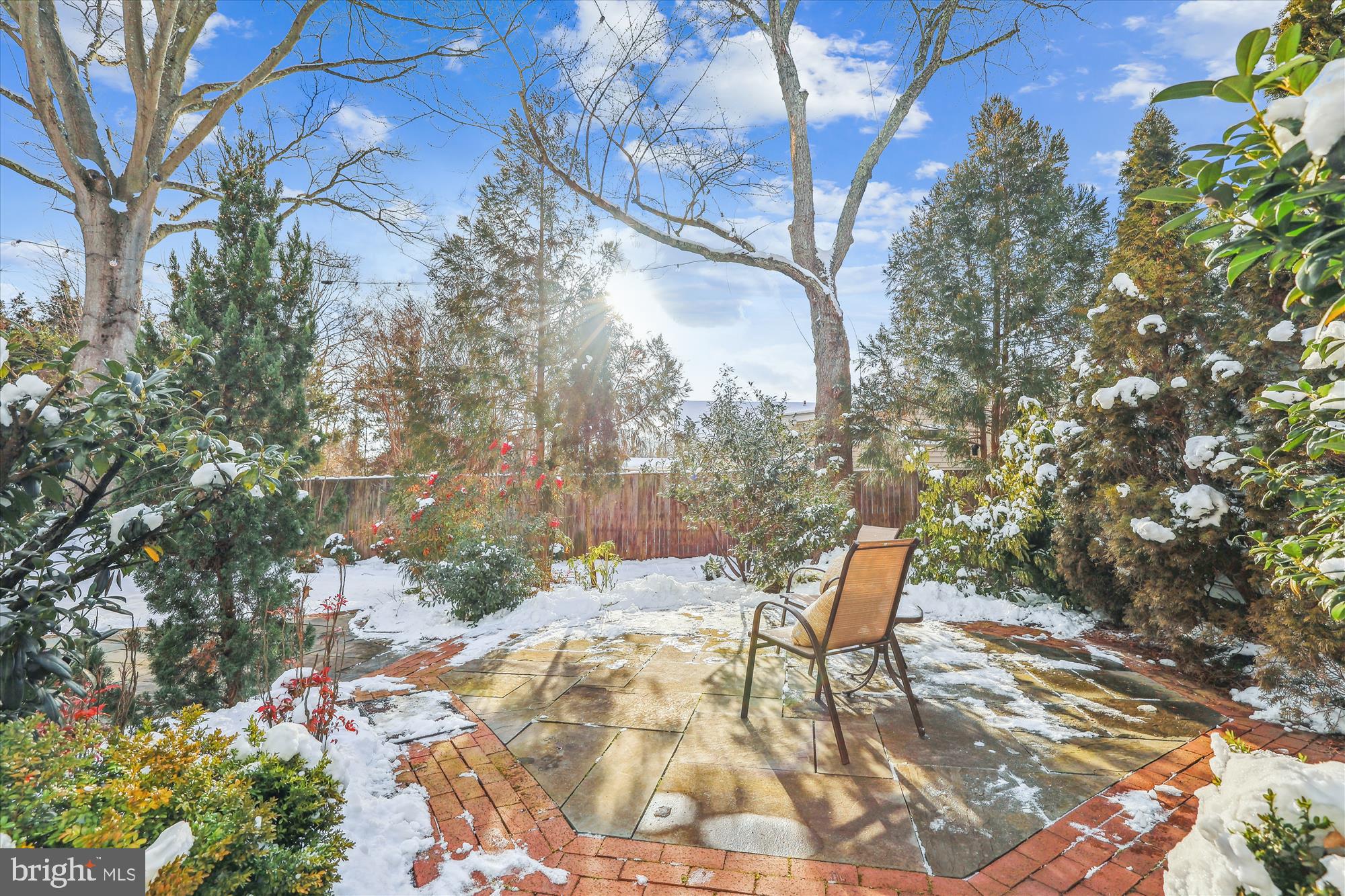 STRATFORD ON THE POTOMAC - Residential
