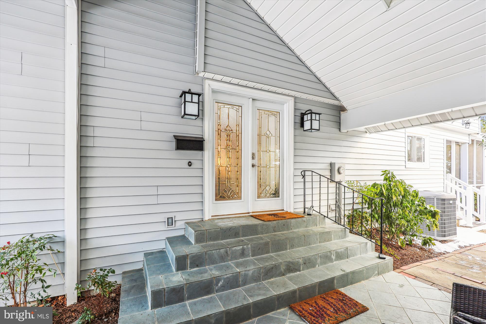 STRATFORD ON THE POTOMAC - Residential