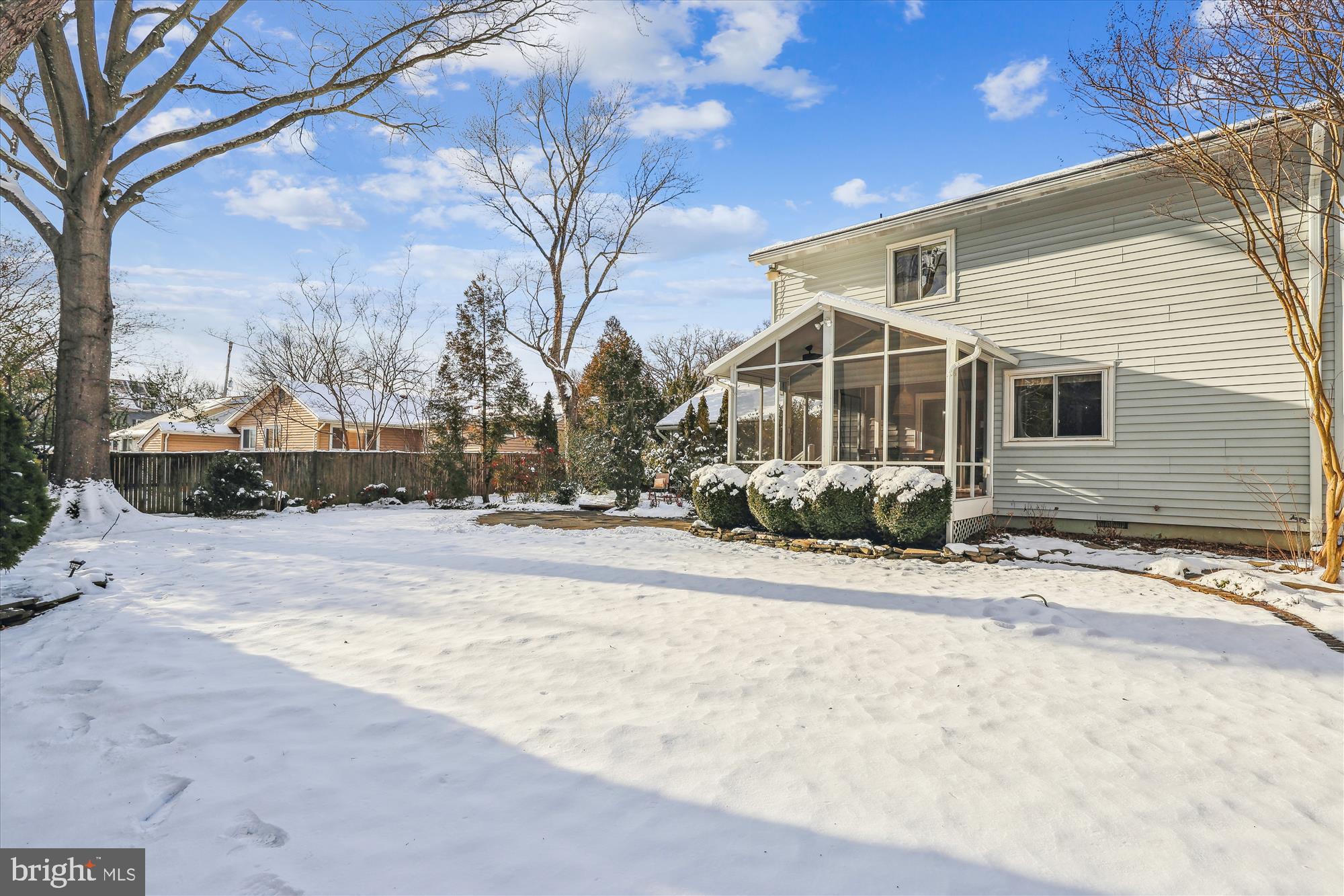 STRATFORD ON THE POTOMAC - Residential