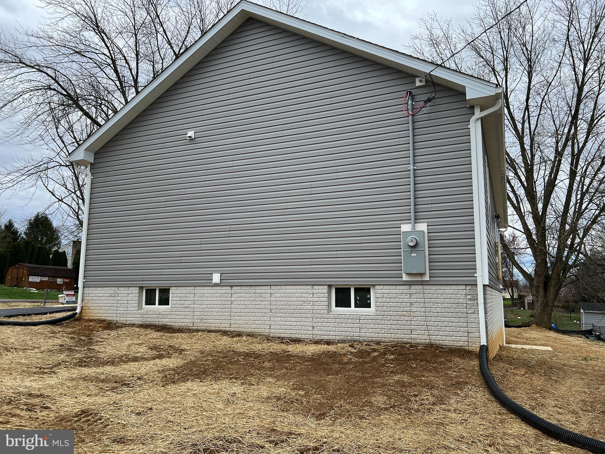 ORCHARD HILLS - Residential