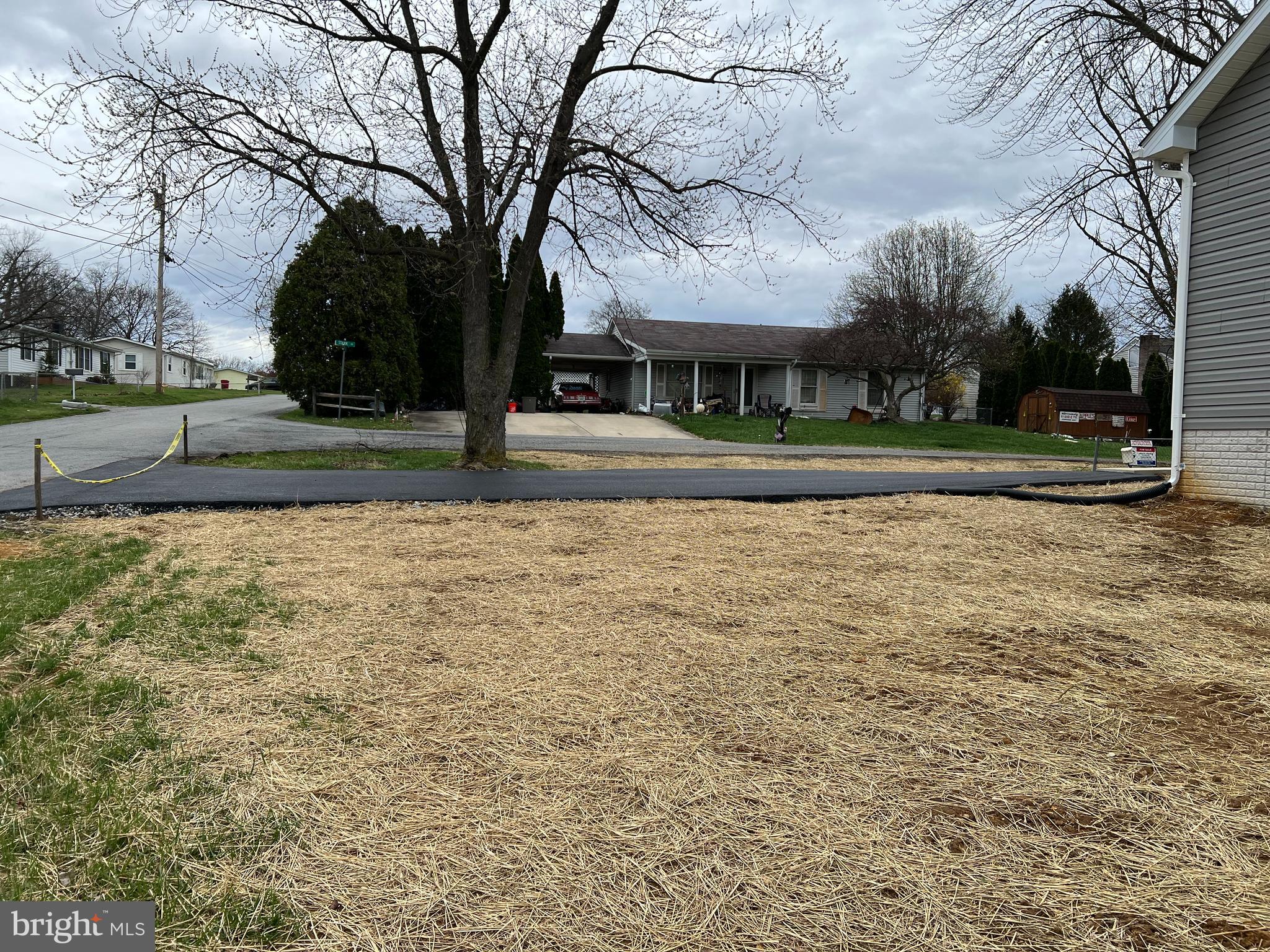 ORCHARD HILLS - Residential