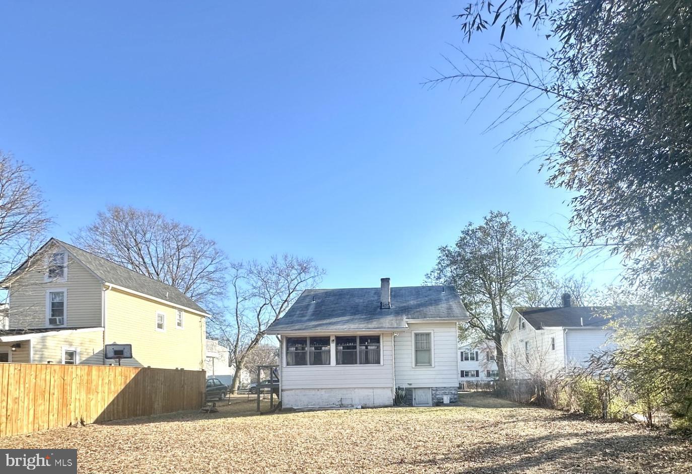 BRENTWOOD - Residential