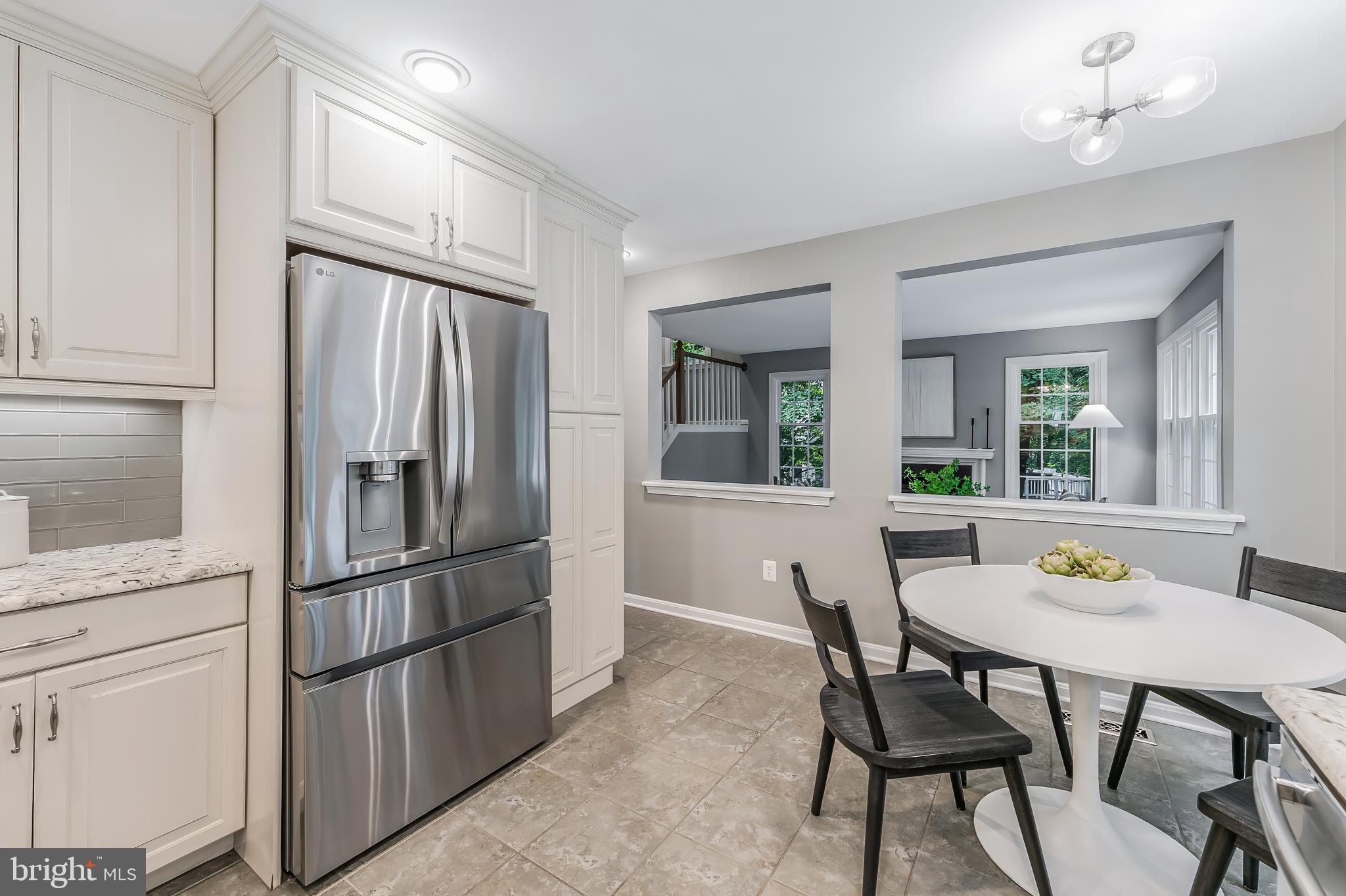 RESTON - Residential