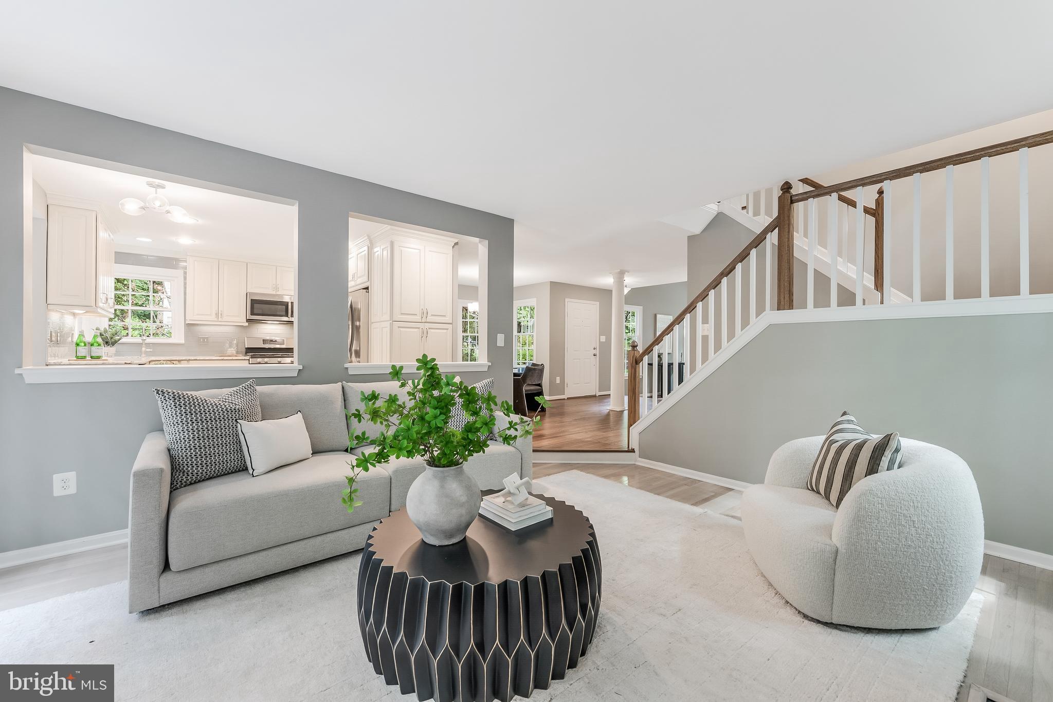 RESTON - Residential