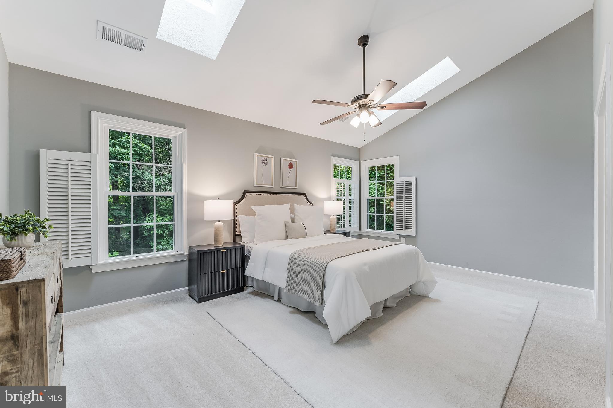 RESTON - Residential