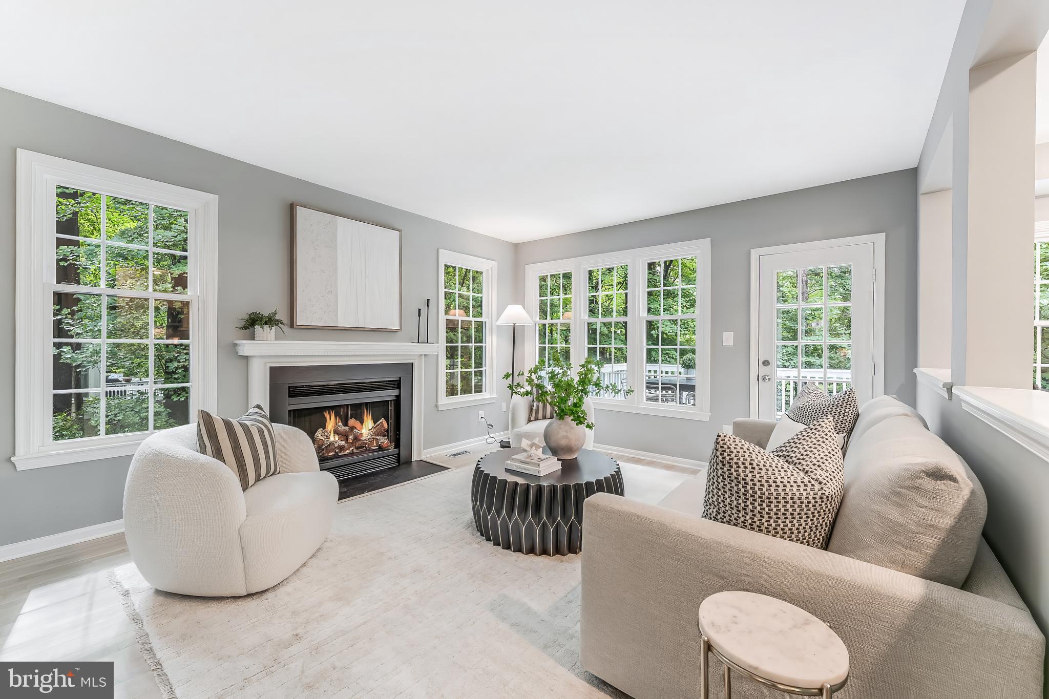 RESTON - Residential