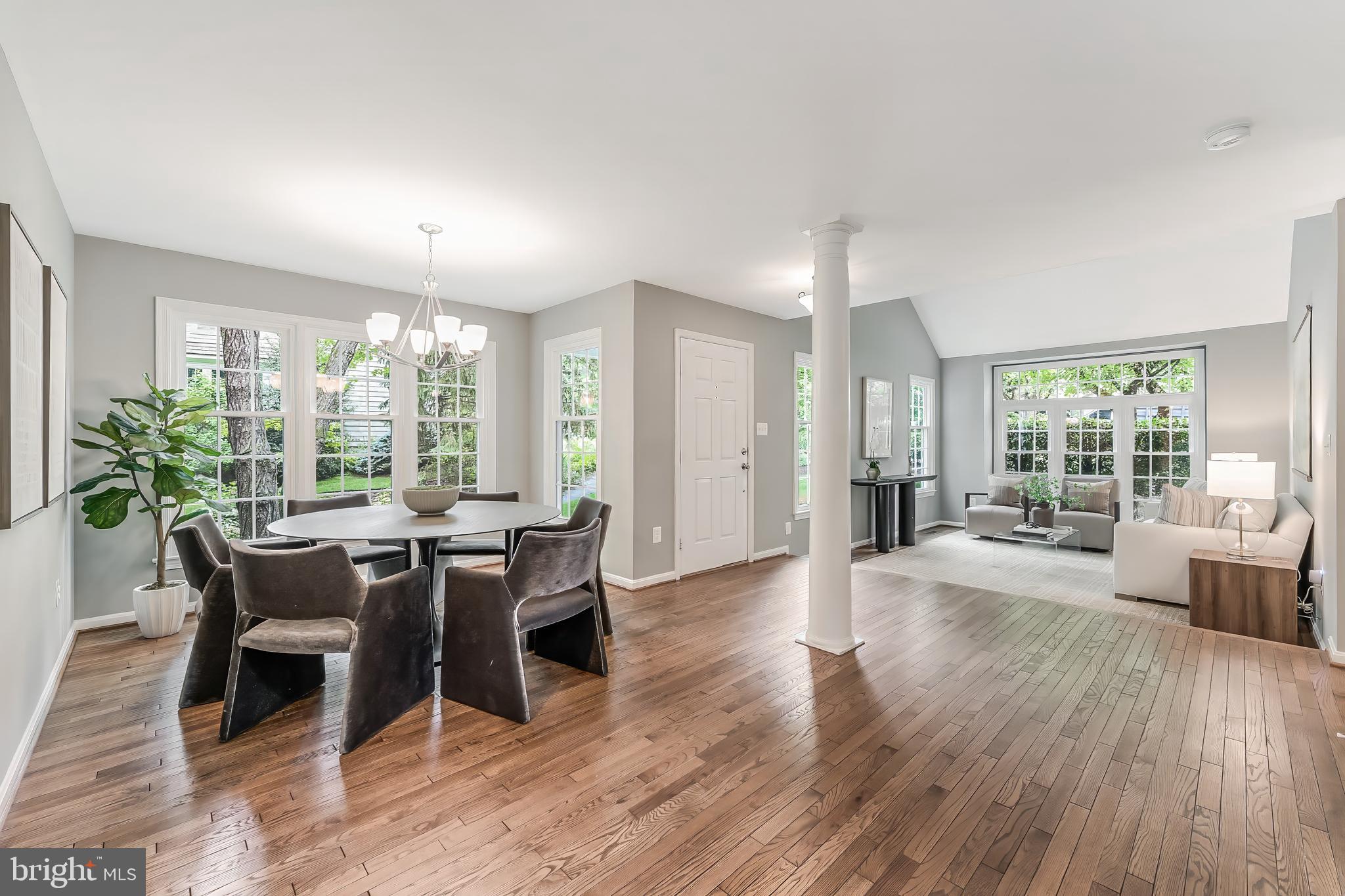 RESTON - Residential
