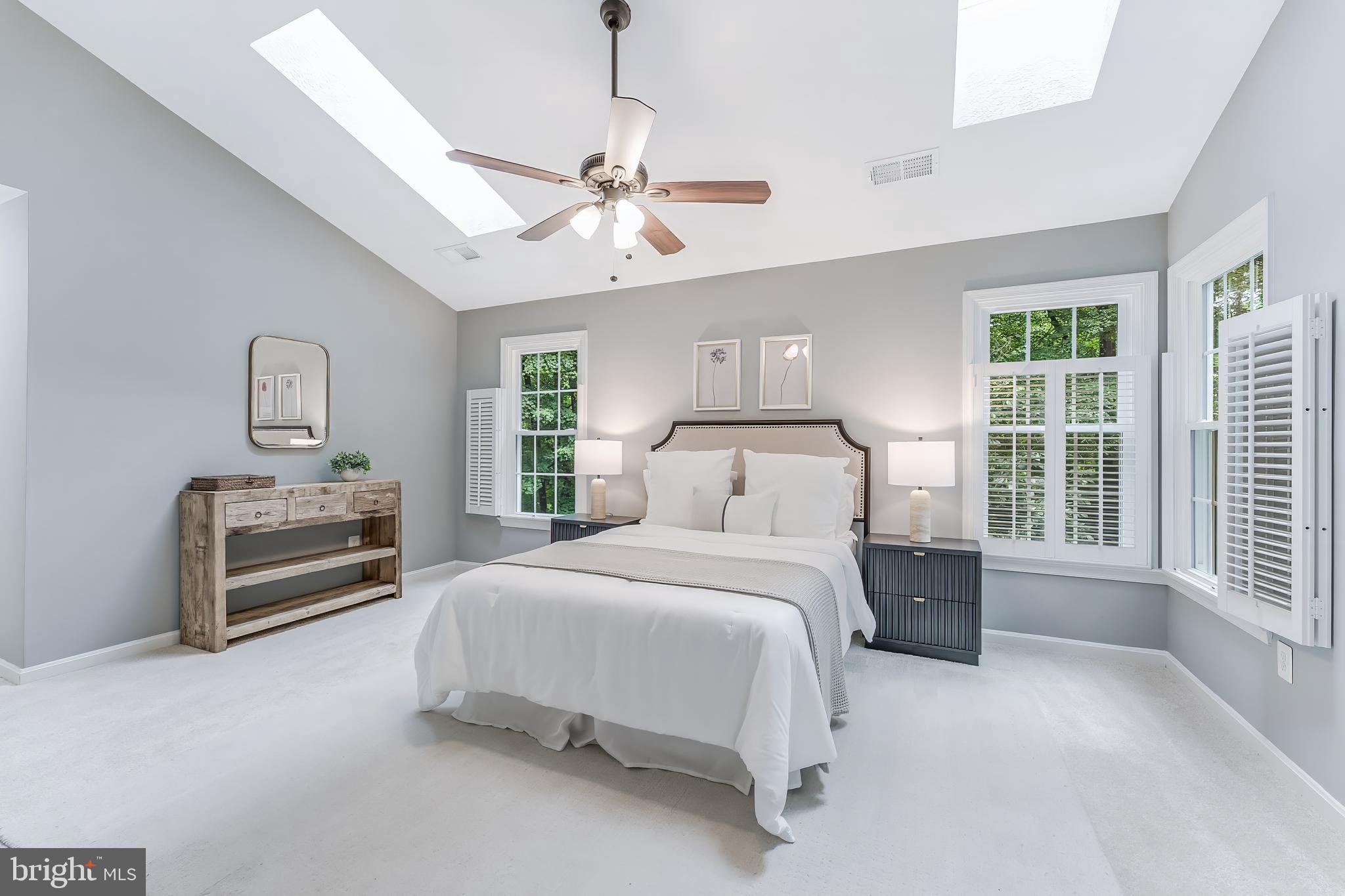 RESTON - Residential