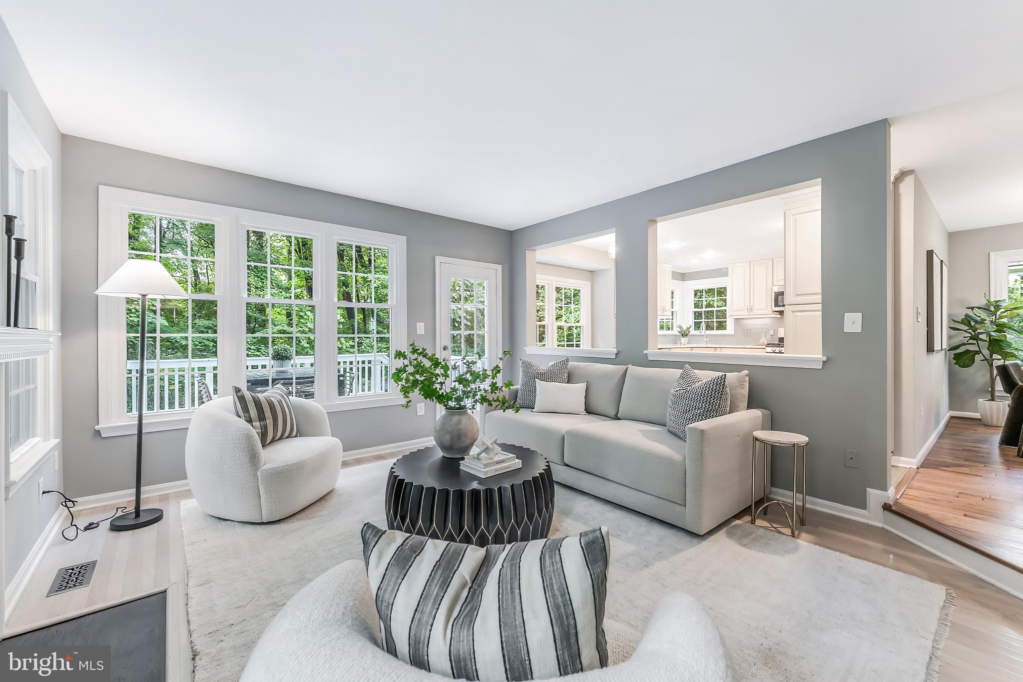 RESTON - Residential
