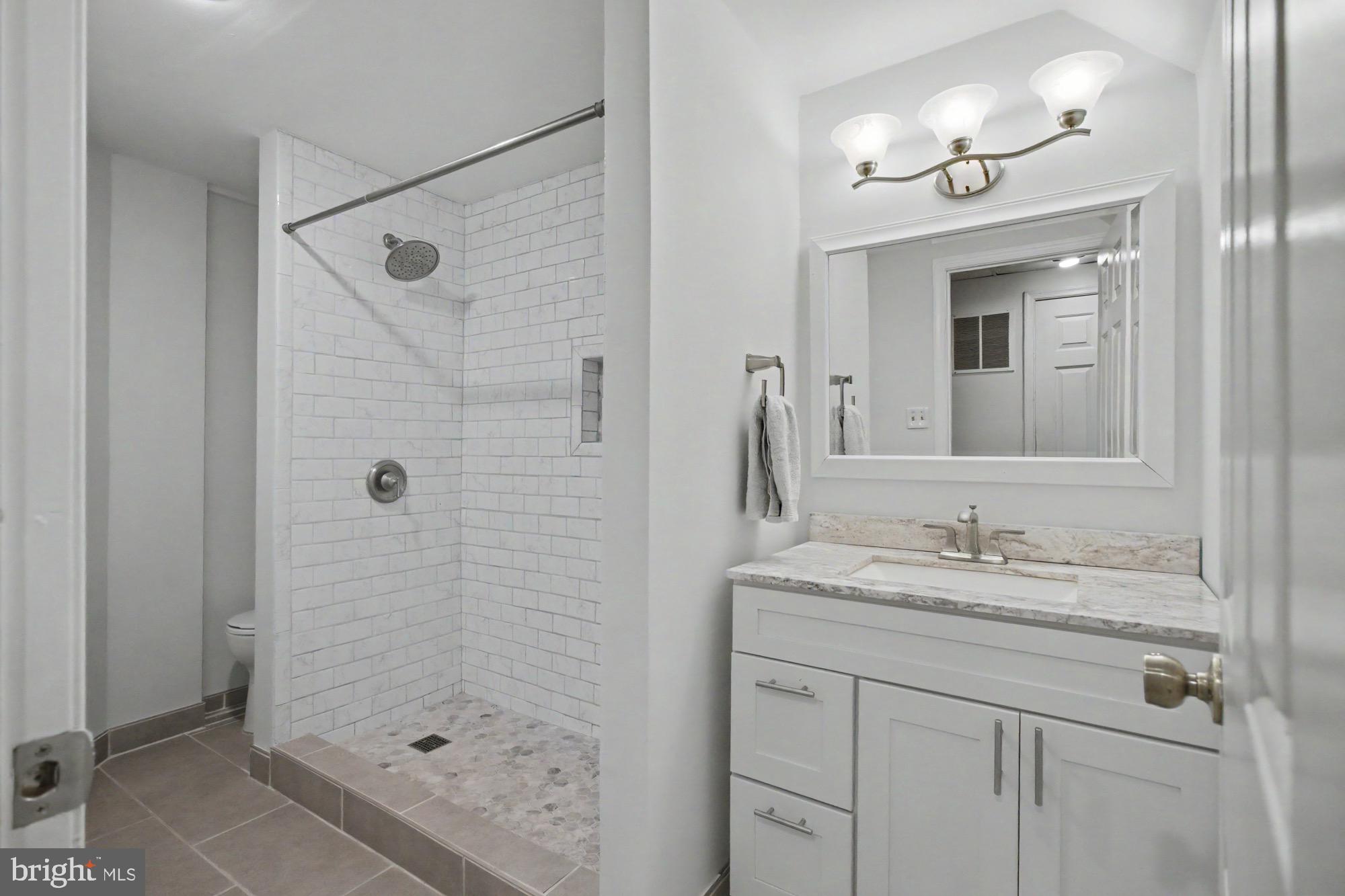 MONKTON - Residential