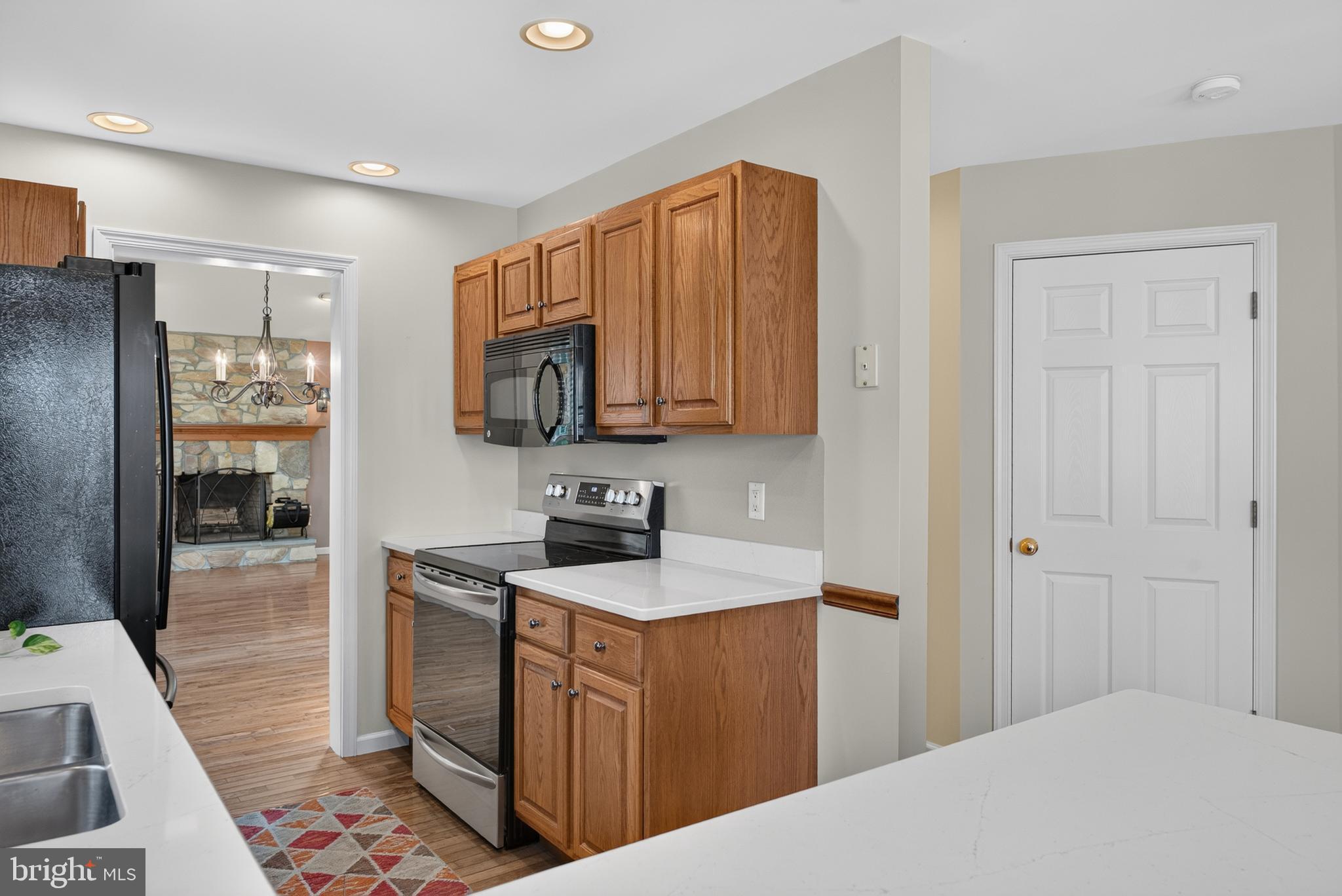THE OAKS - Residential