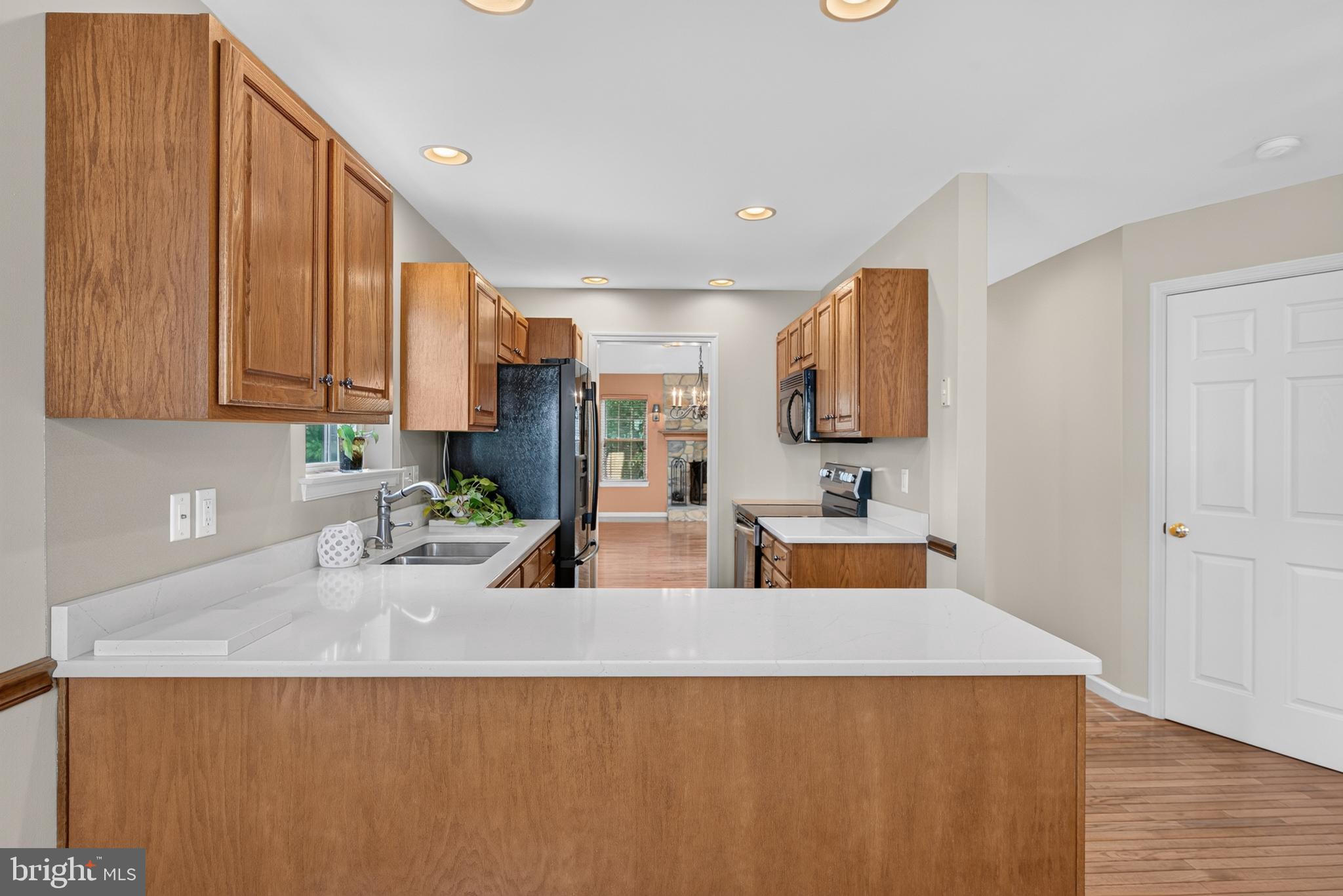 THE OAKS - Residential