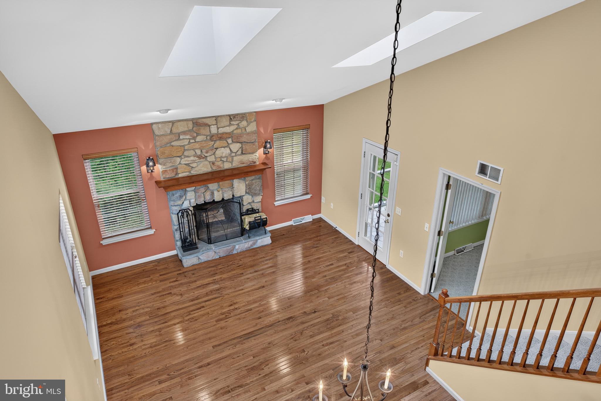 THE OAKS - Residential