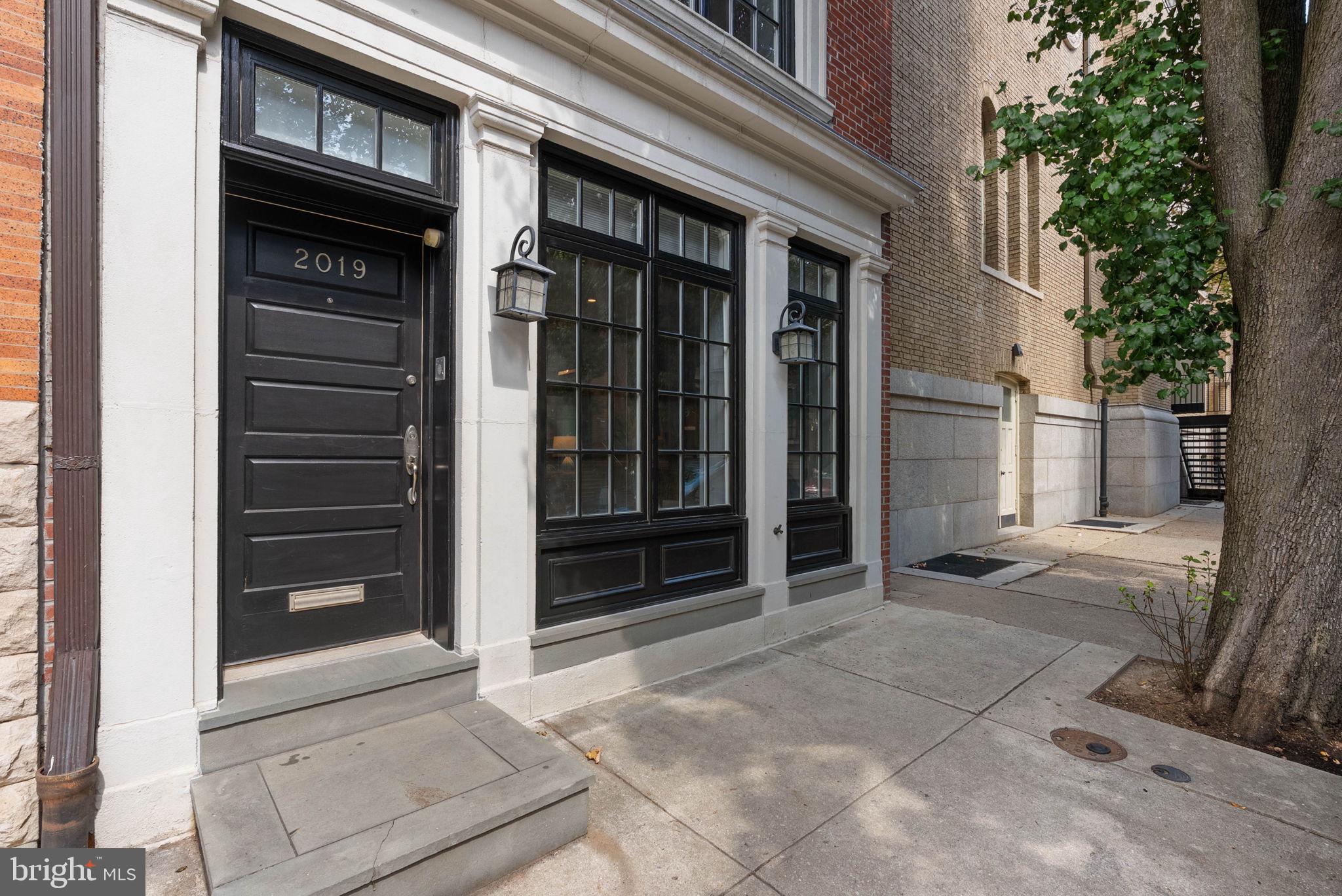 RITTENHOUSE SQUARE - Residential