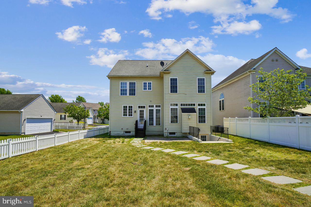 CANNERY VILLAGE - Residential