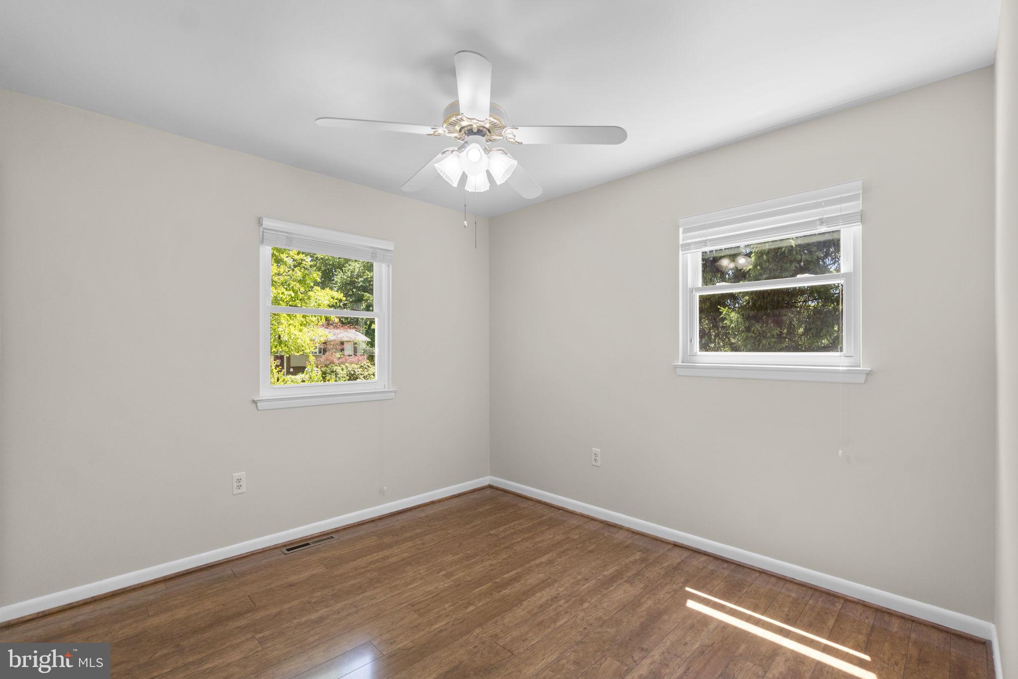 CARROLL SQUARE - Residential