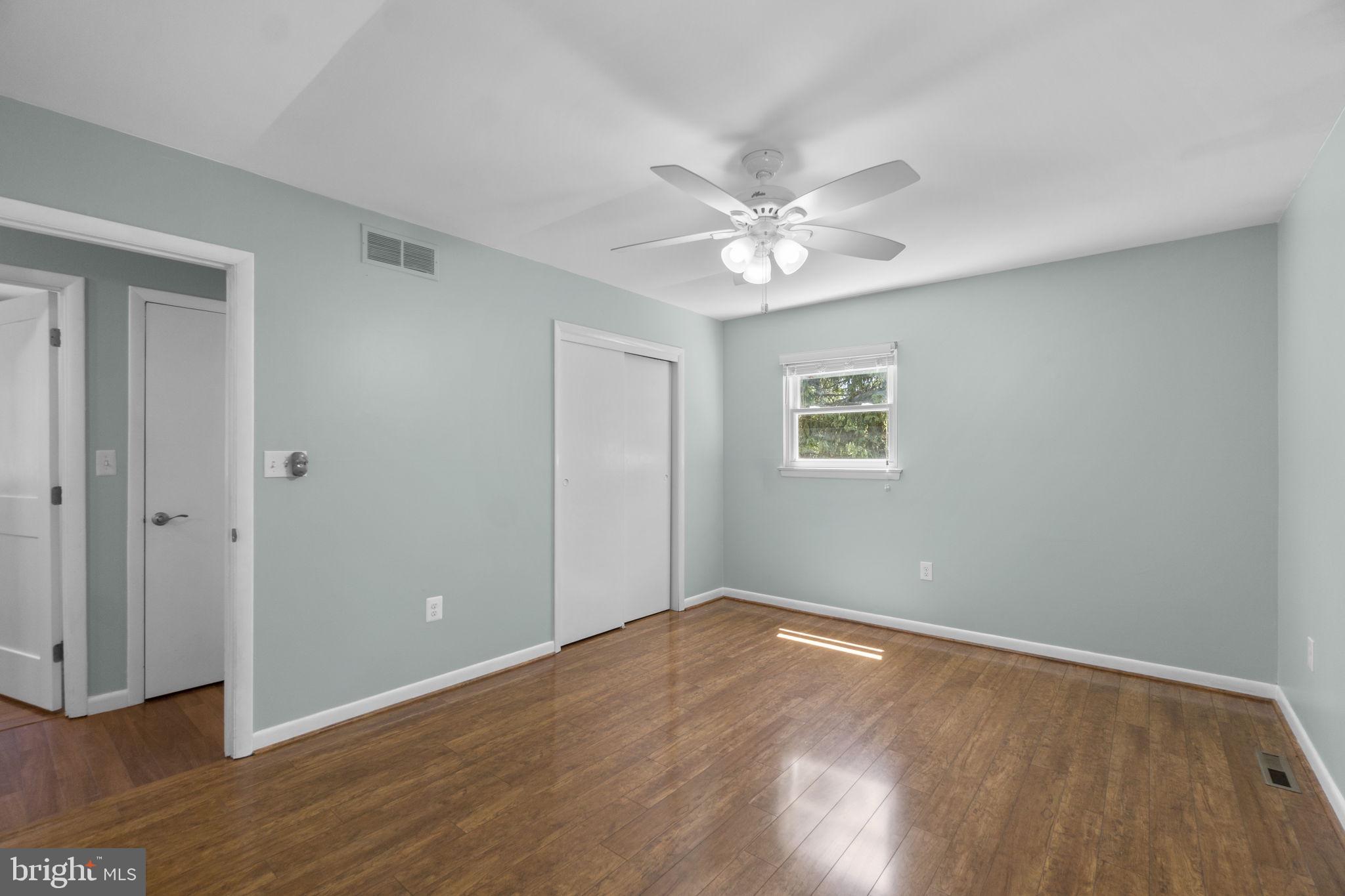 CARROLL SQUARE - Residential