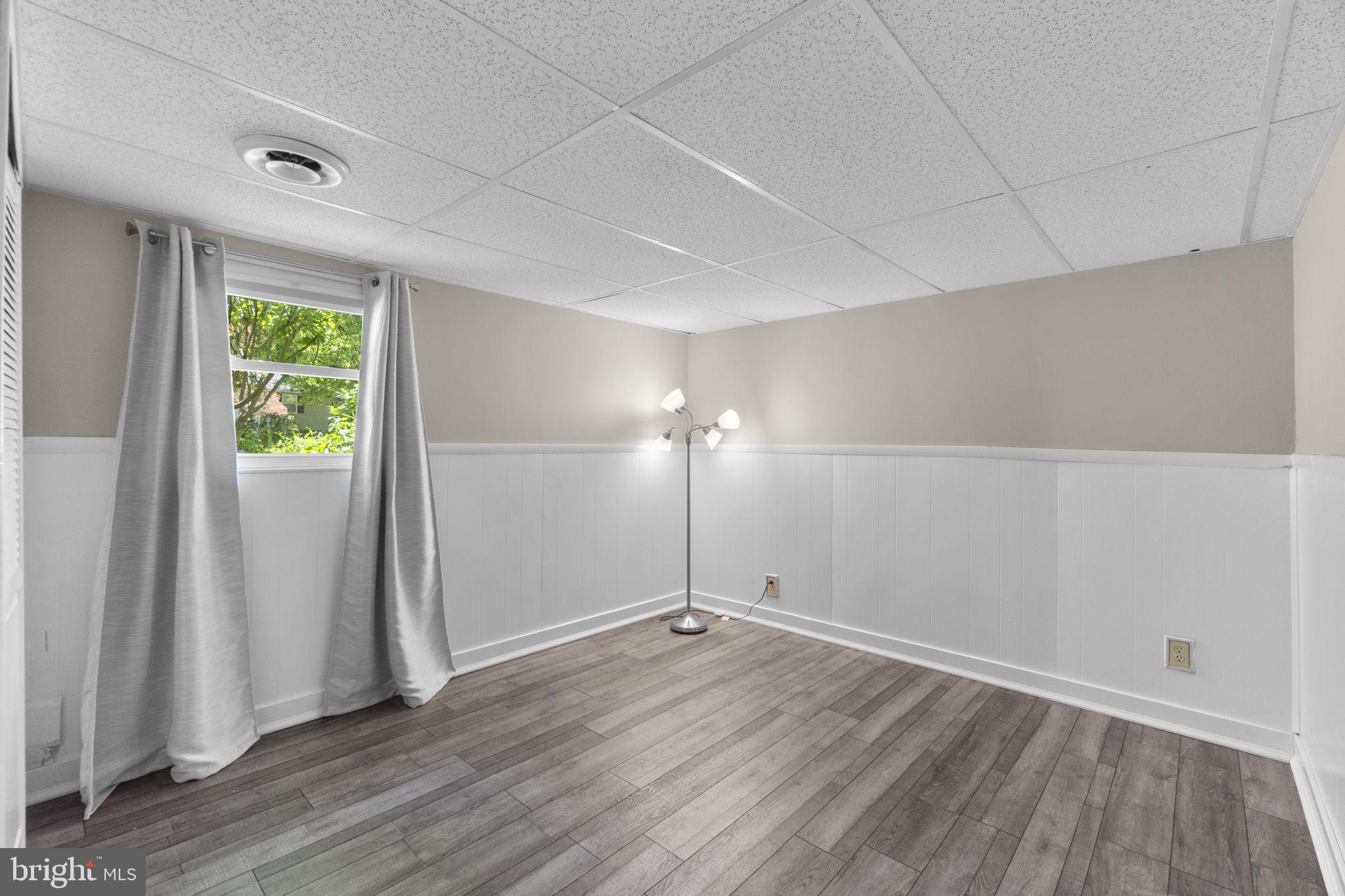 CARROLL SQUARE - Residential