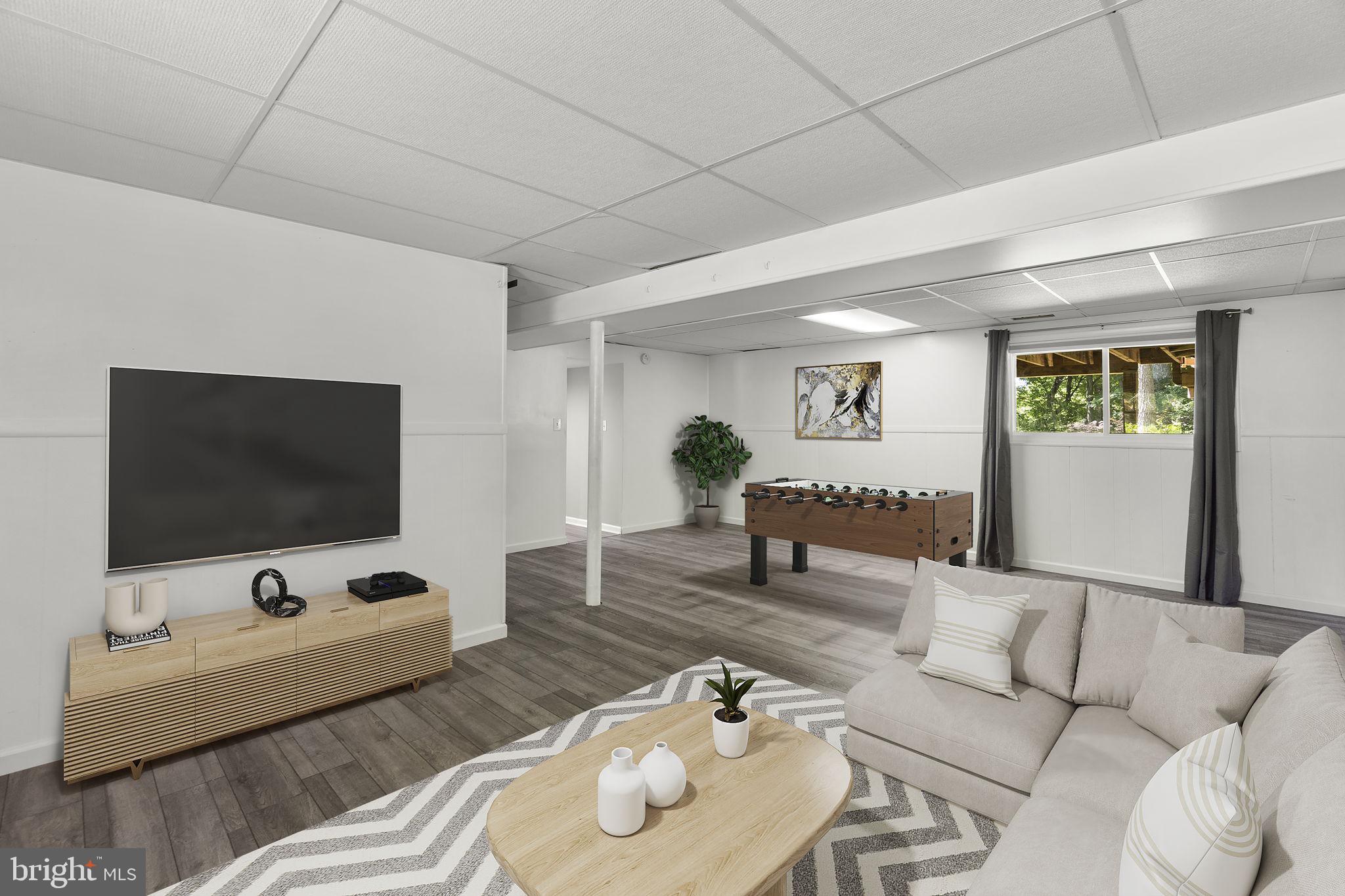 CARROLL SQUARE - Residential