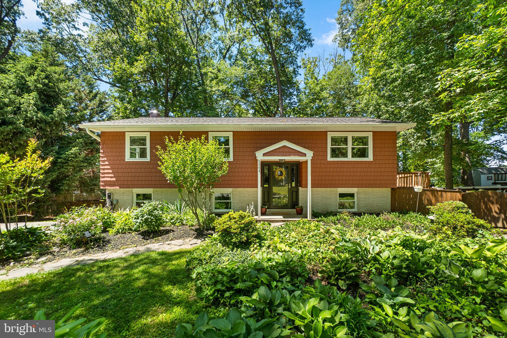 CARROLL SQUARE - Residential