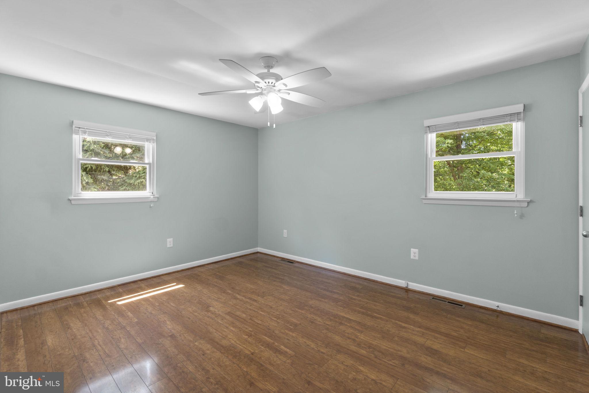 CARROLL SQUARE - Residential