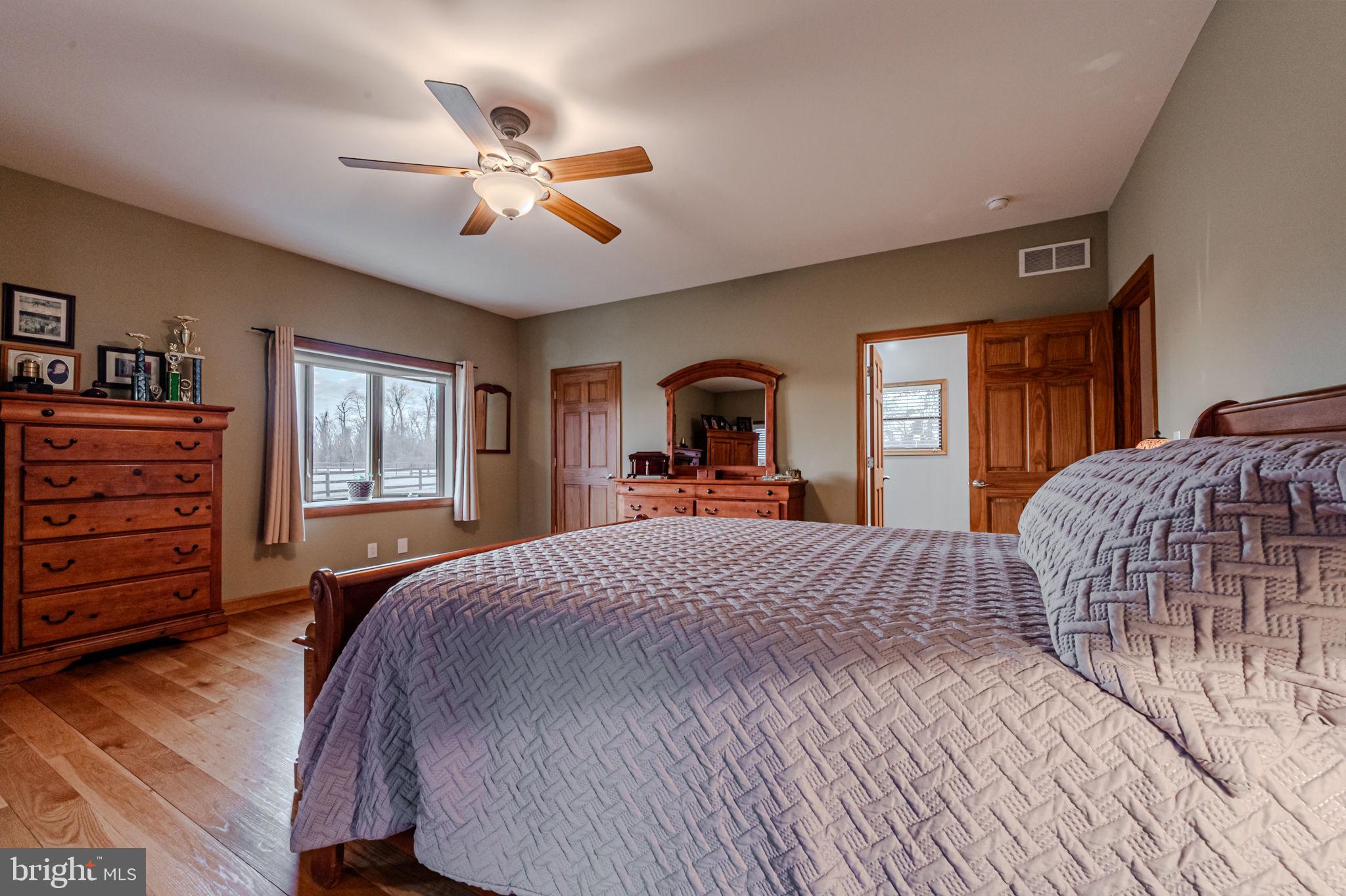 SMITH CREEK - Residential
