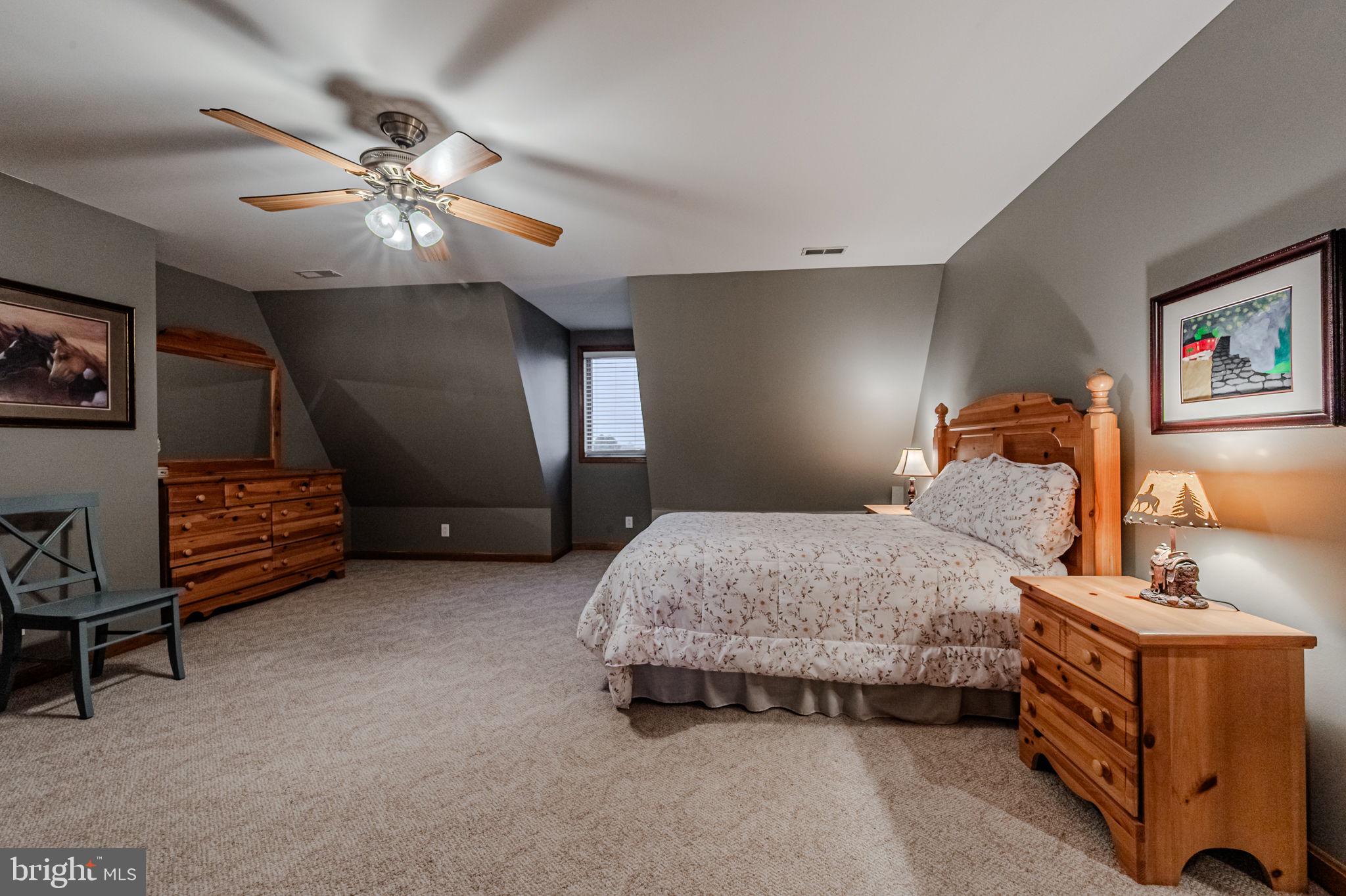 SMITH CREEK - Residential