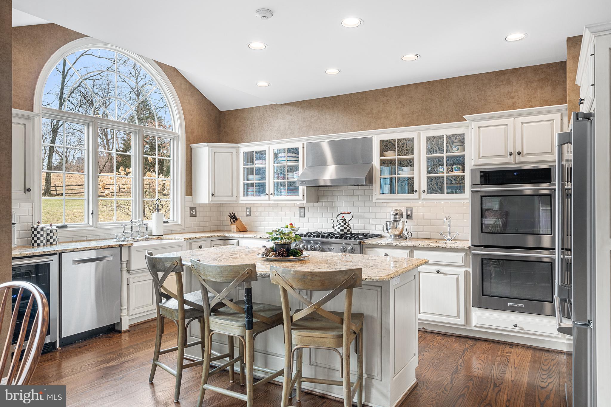 WHITEHORSE - Residential