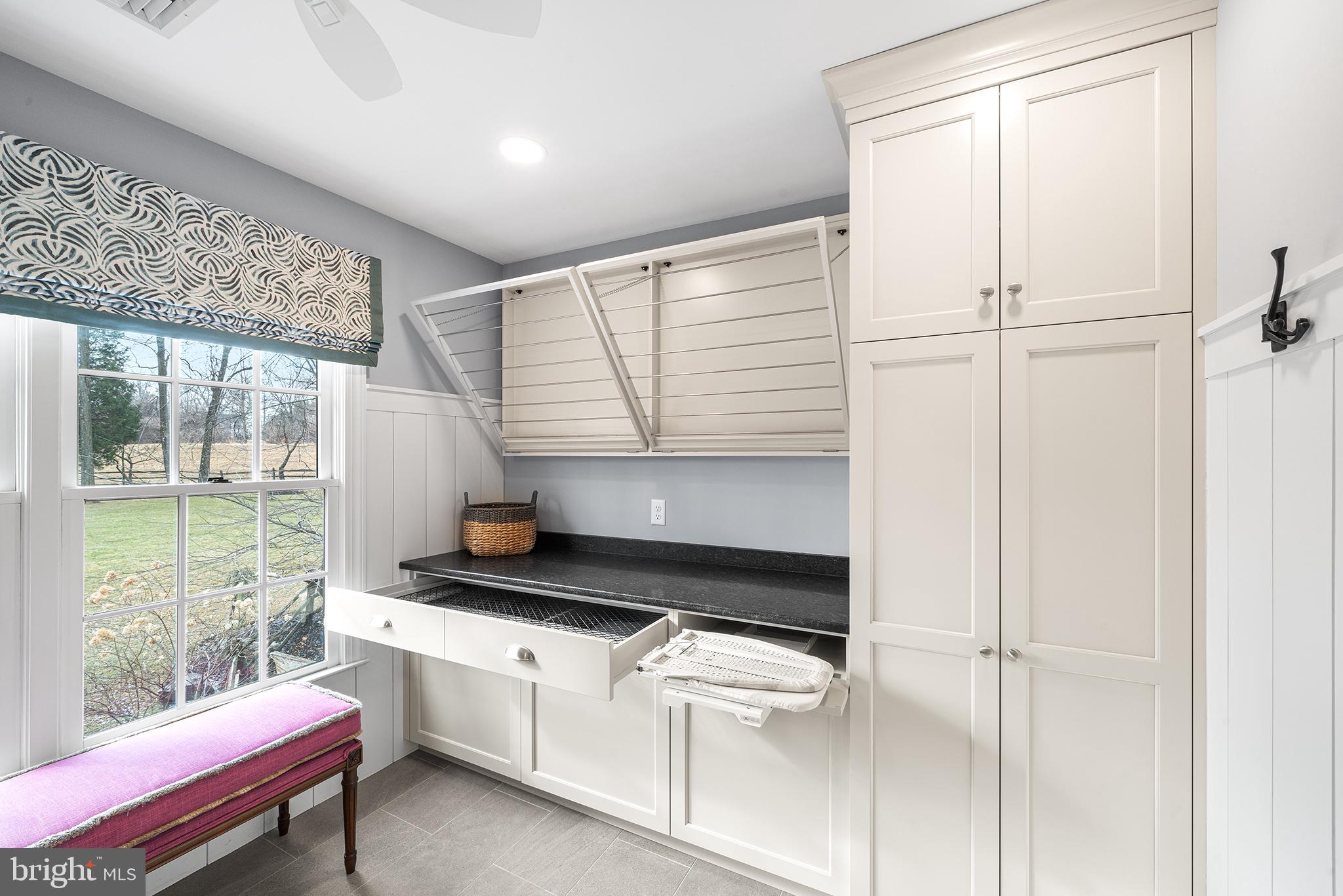 WHITEHORSE - Residential