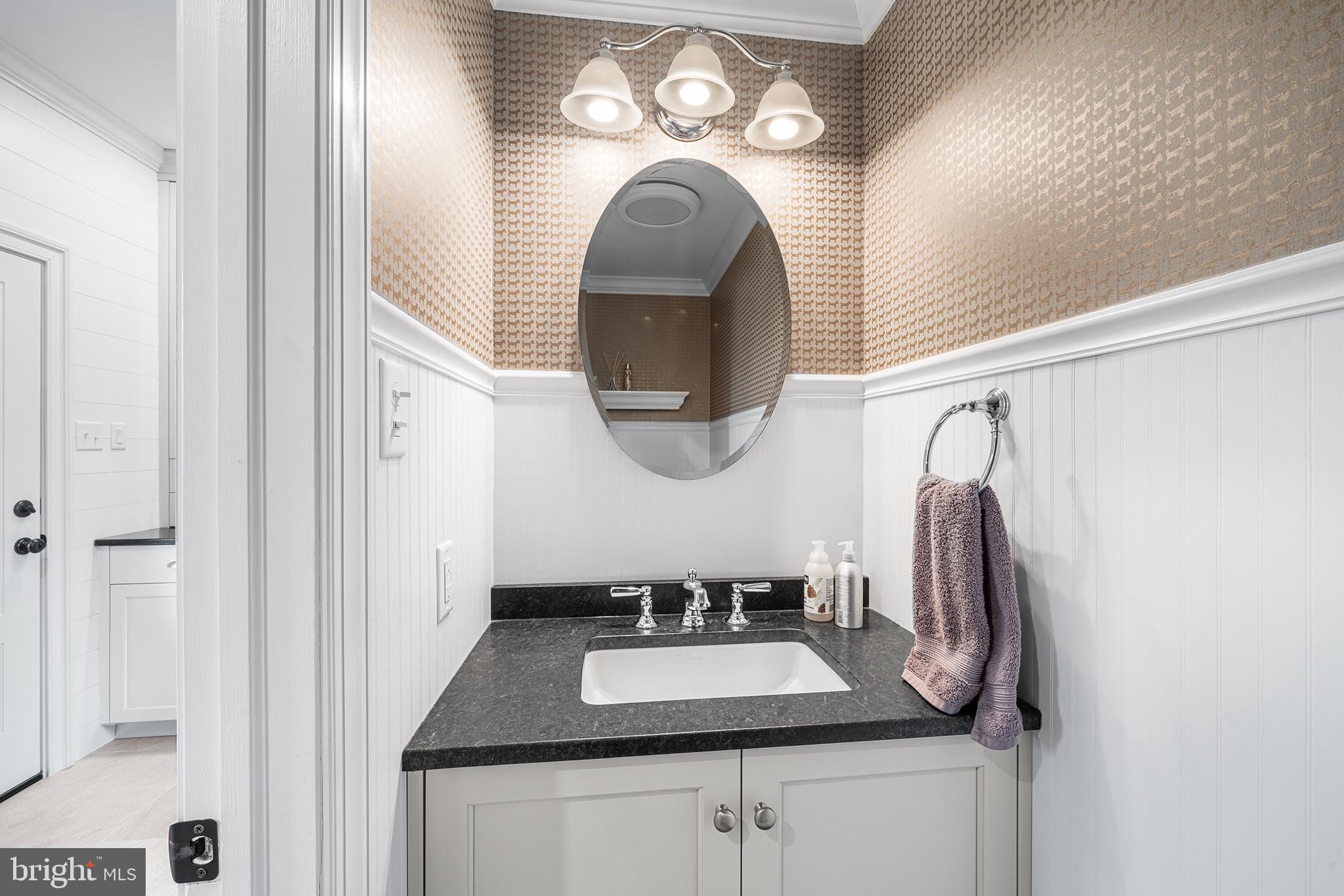 WHITEHORSE - Residential