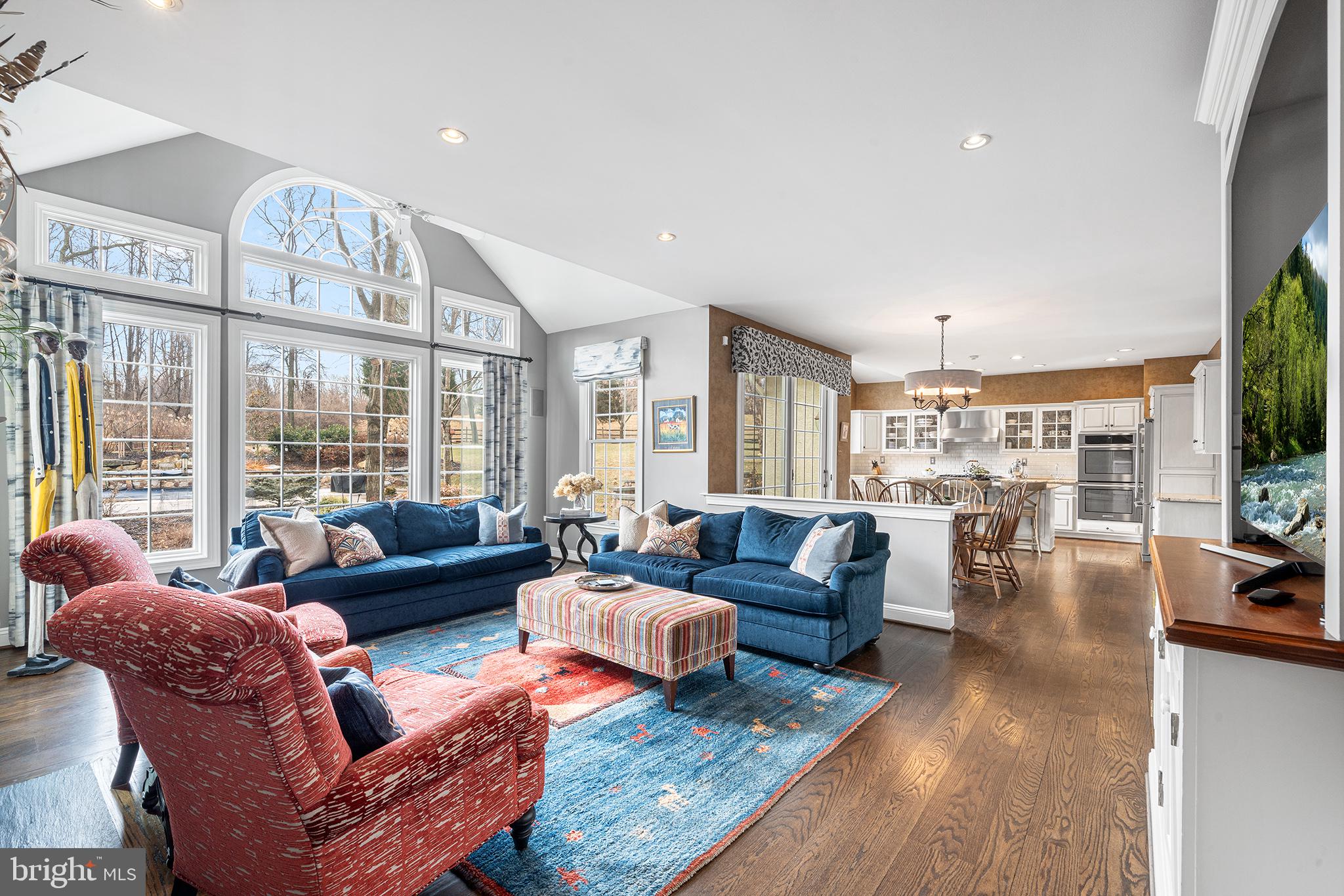 WHITEHORSE - Residential