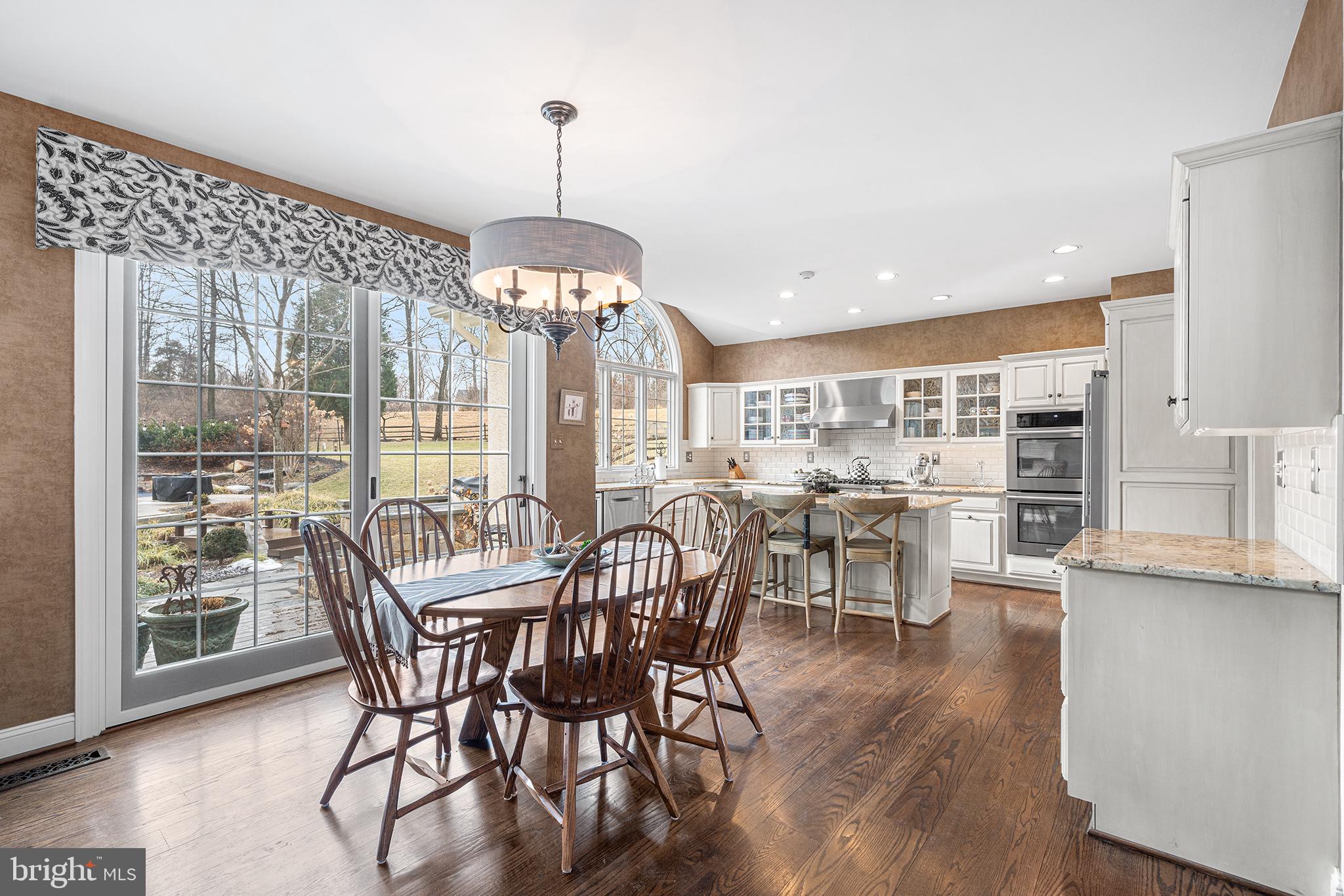 WHITEHORSE - Residential