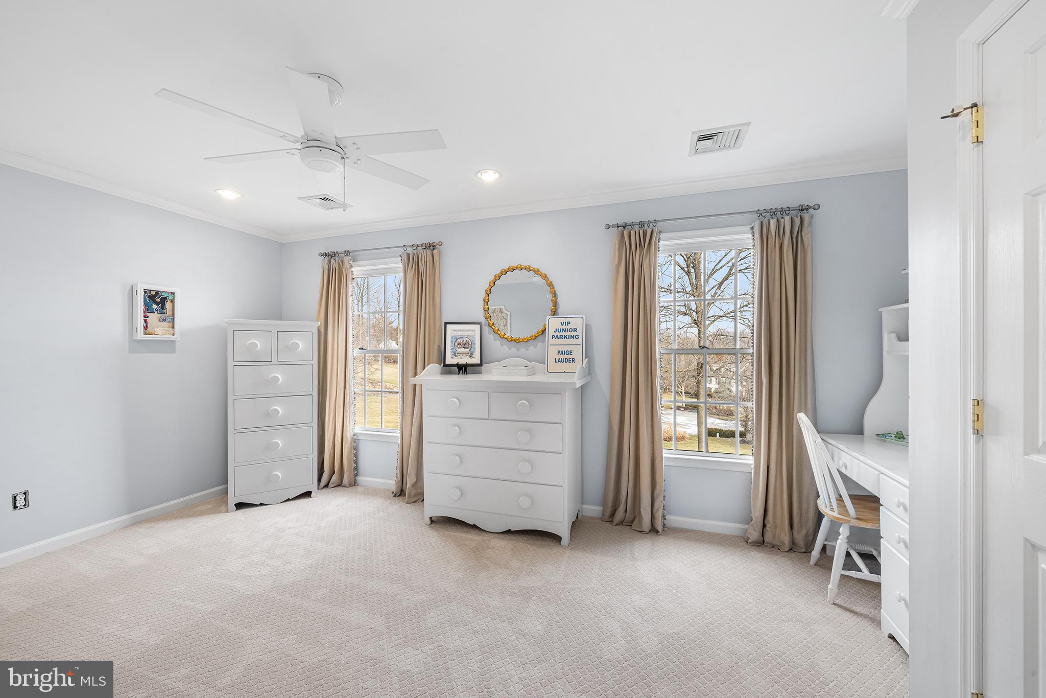 WHITEHORSE - Residential