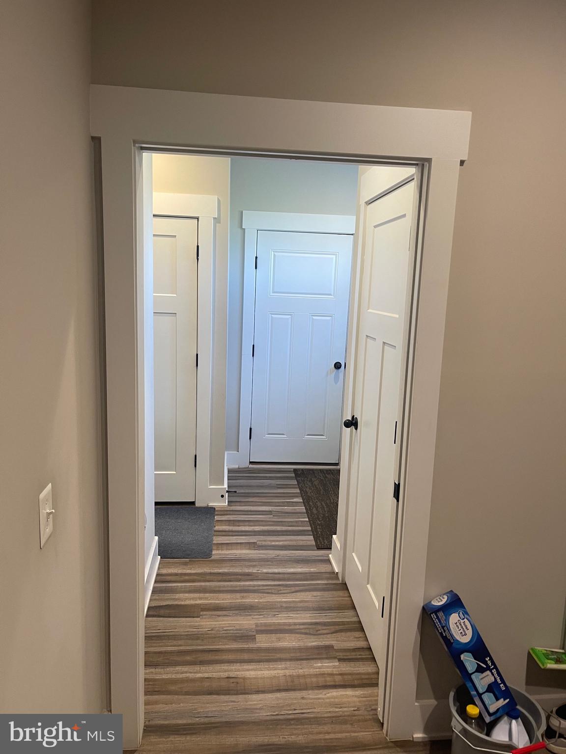 QUAIL HILL - Residential