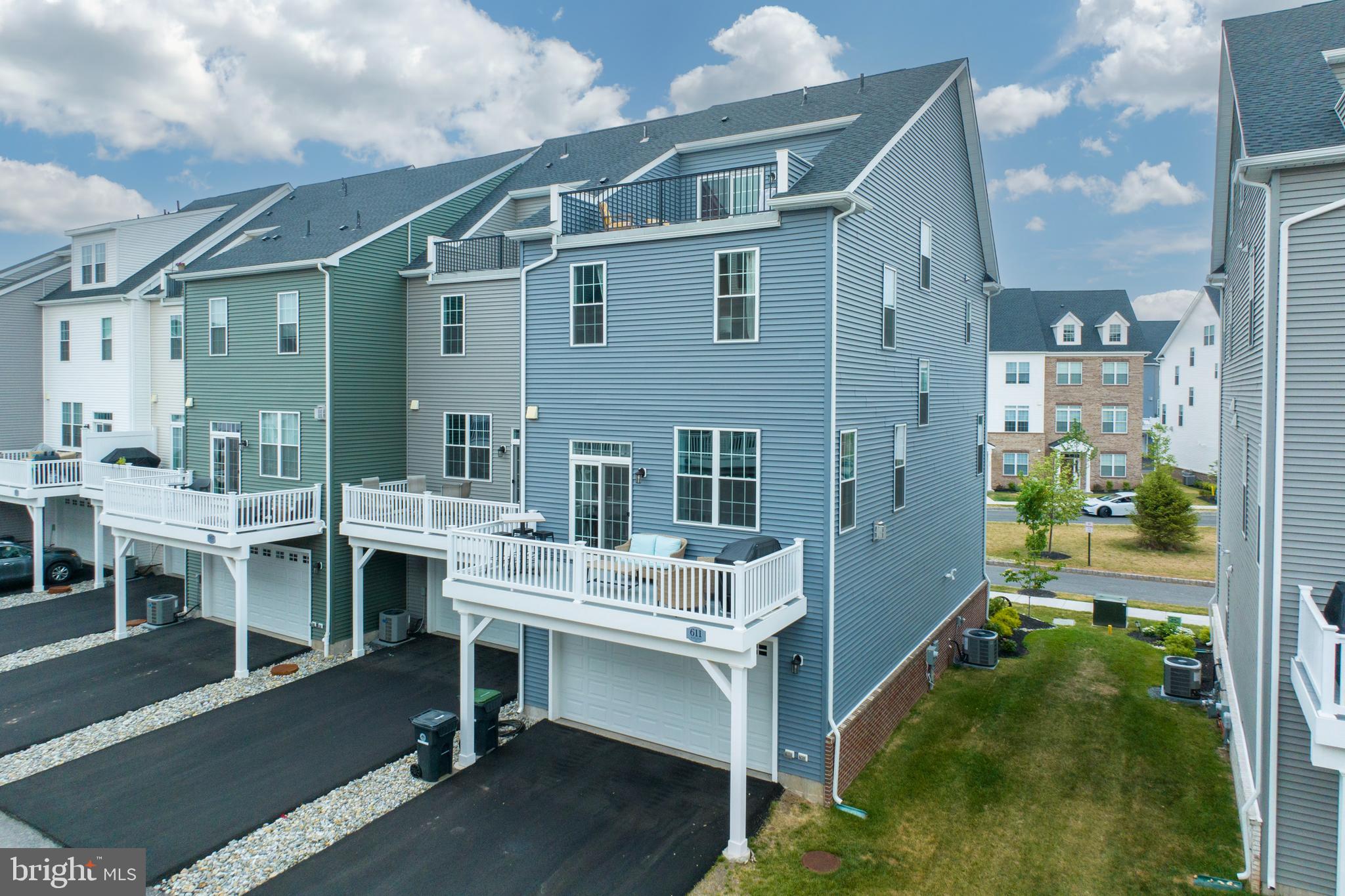 STEELPOINTE - Residential Lease