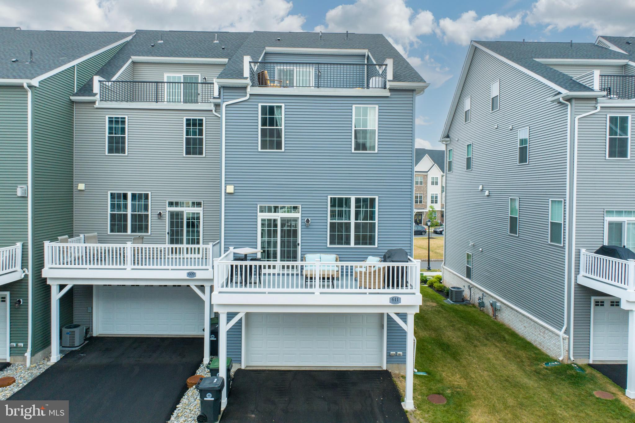 STEELPOINTE - Residential Lease