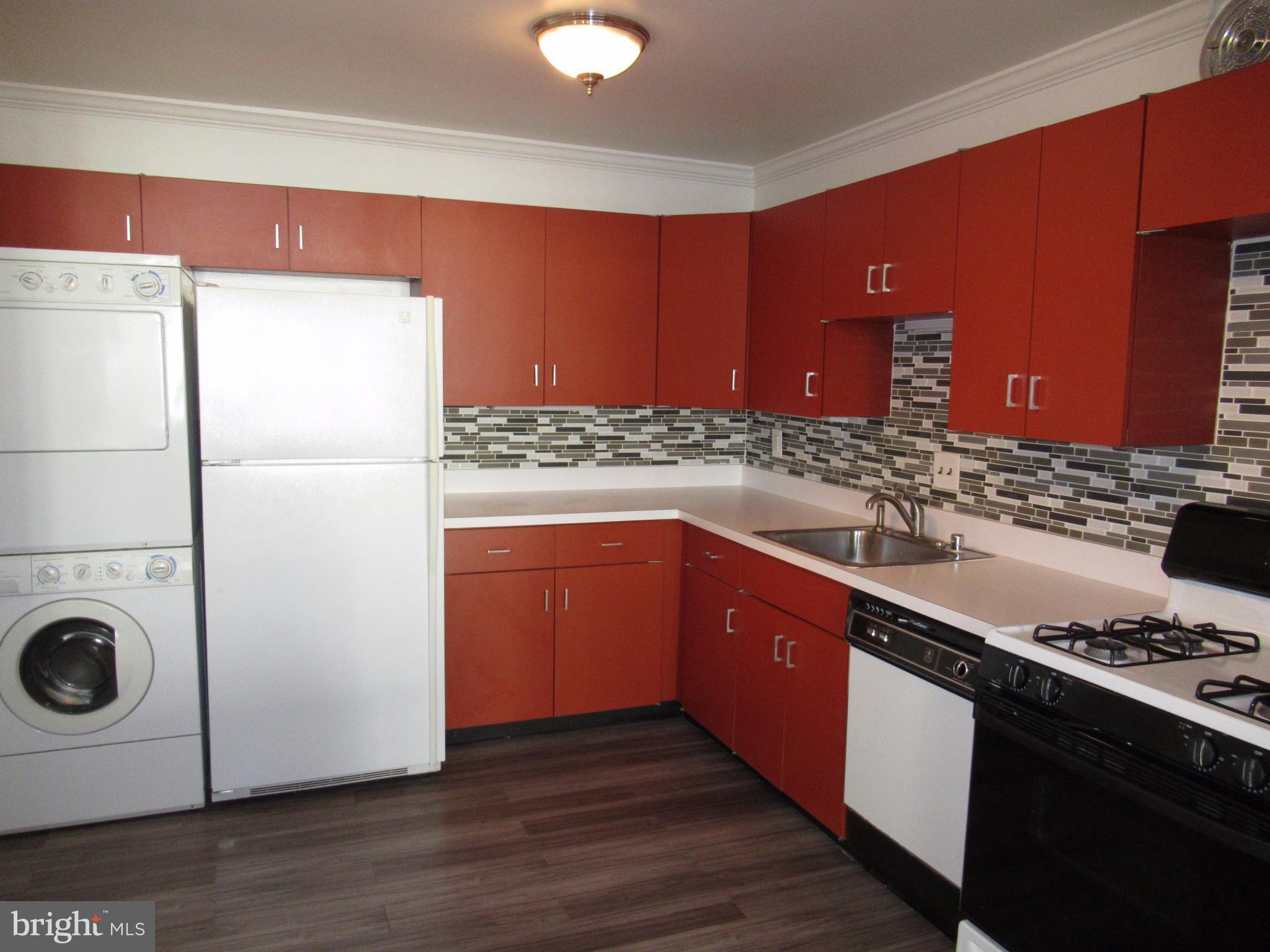 4620 NORTH PARK AVE - Residential Lease